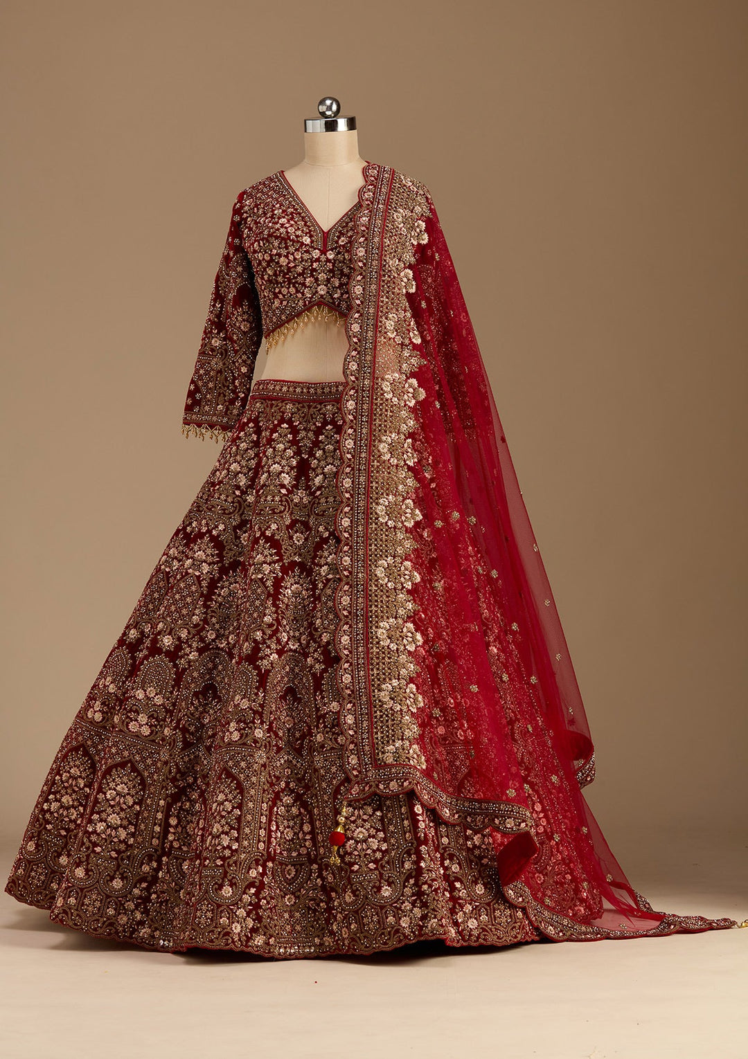 Maroon Cording Velvet Readymade Lehenga-koskii
