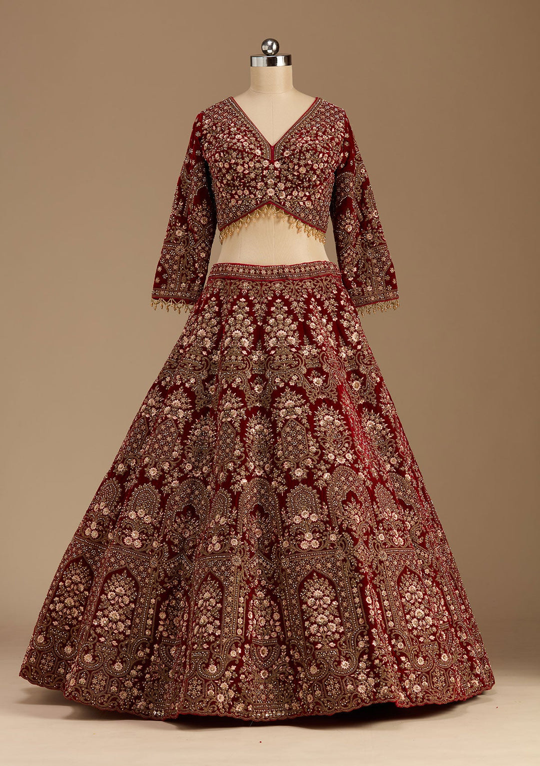 Maroon Cording Velvet Readymade Lehenga-koskii