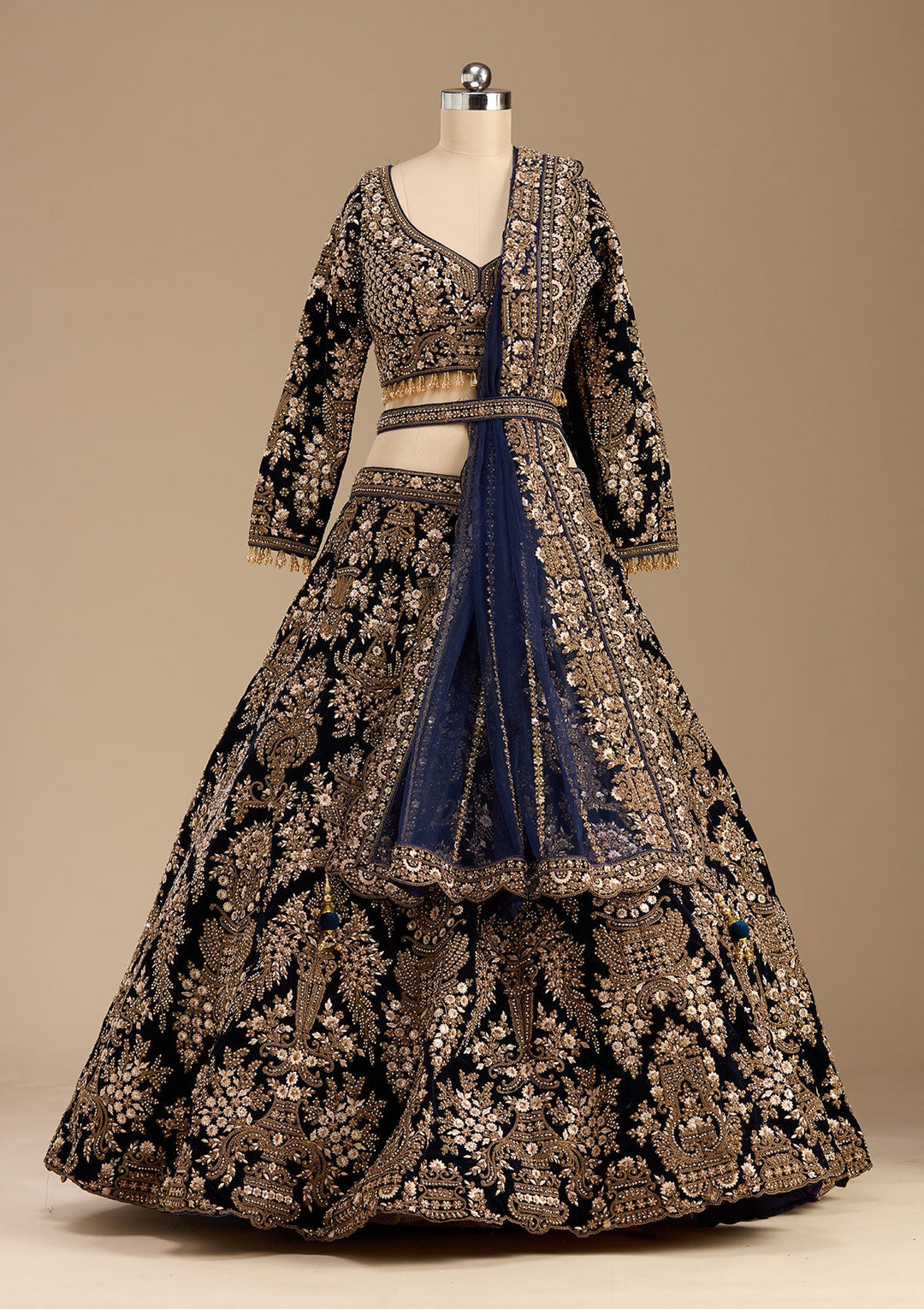 Blue Cording Velvet Readymade Lehenga-koskii