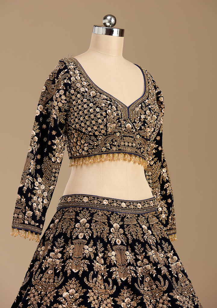 Blue Cording Velvet Readymade Lehenga-koskii