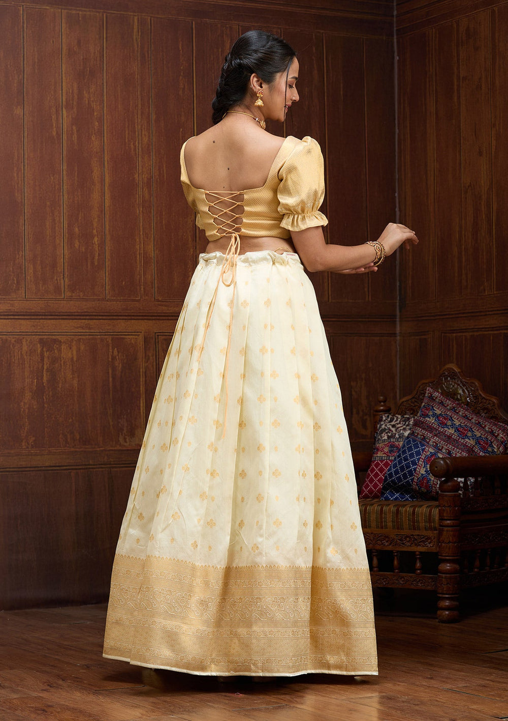 Off White  Banarasi Readymade Lehenga-Koskii