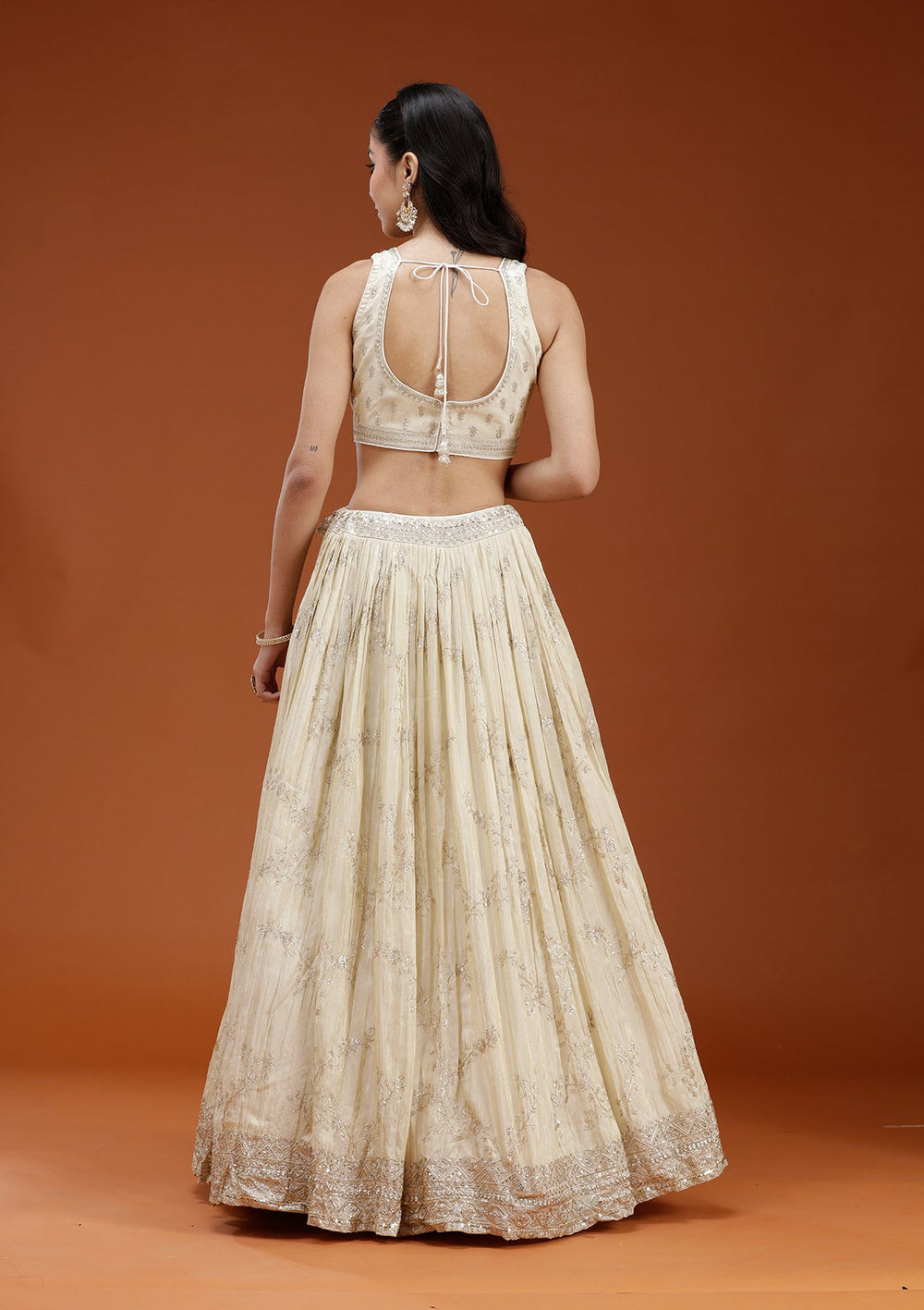 Beige Sequins Shimmer Readymade Lehenga-koskii