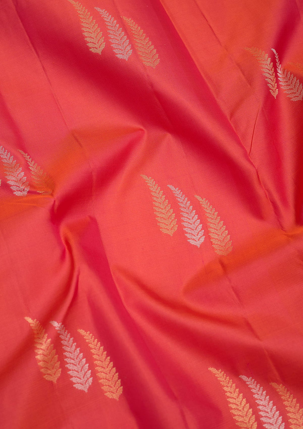 Red Zariwork Pure Silk Saree-Koskii