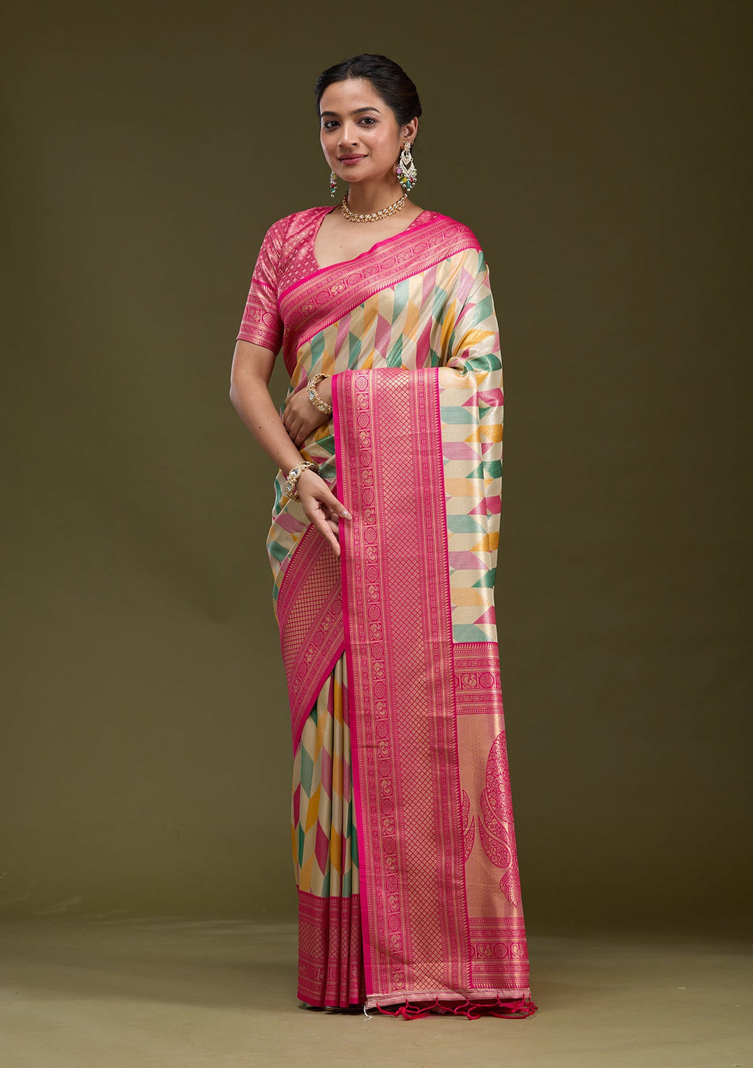 Magenta Pink Zariwork (Gold) Silk Silk_Saree-koskii
