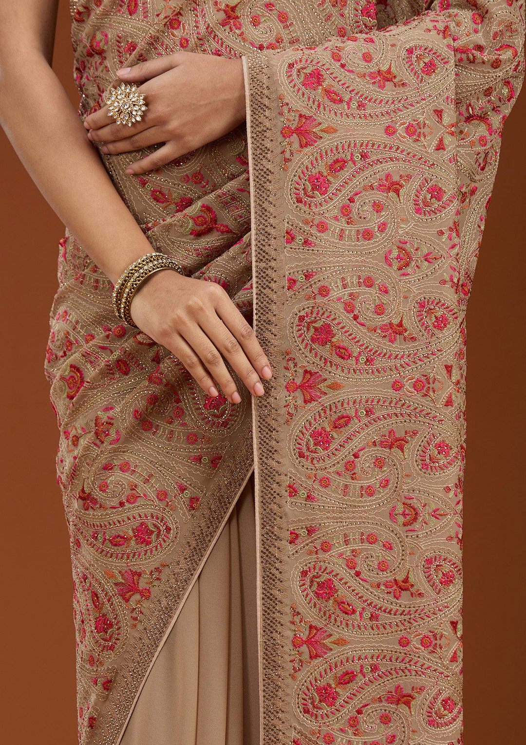 Beige Kashmiri Georgette Saree_koskii