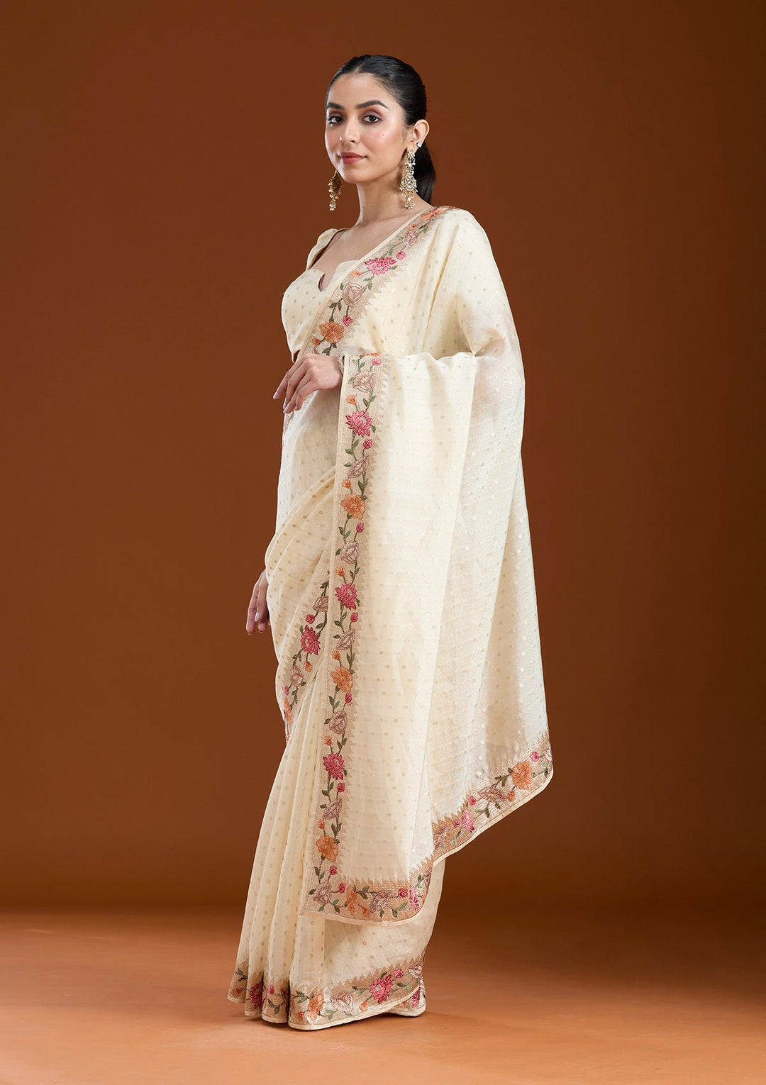 Cream Threadwork Tissue Saree-koskii