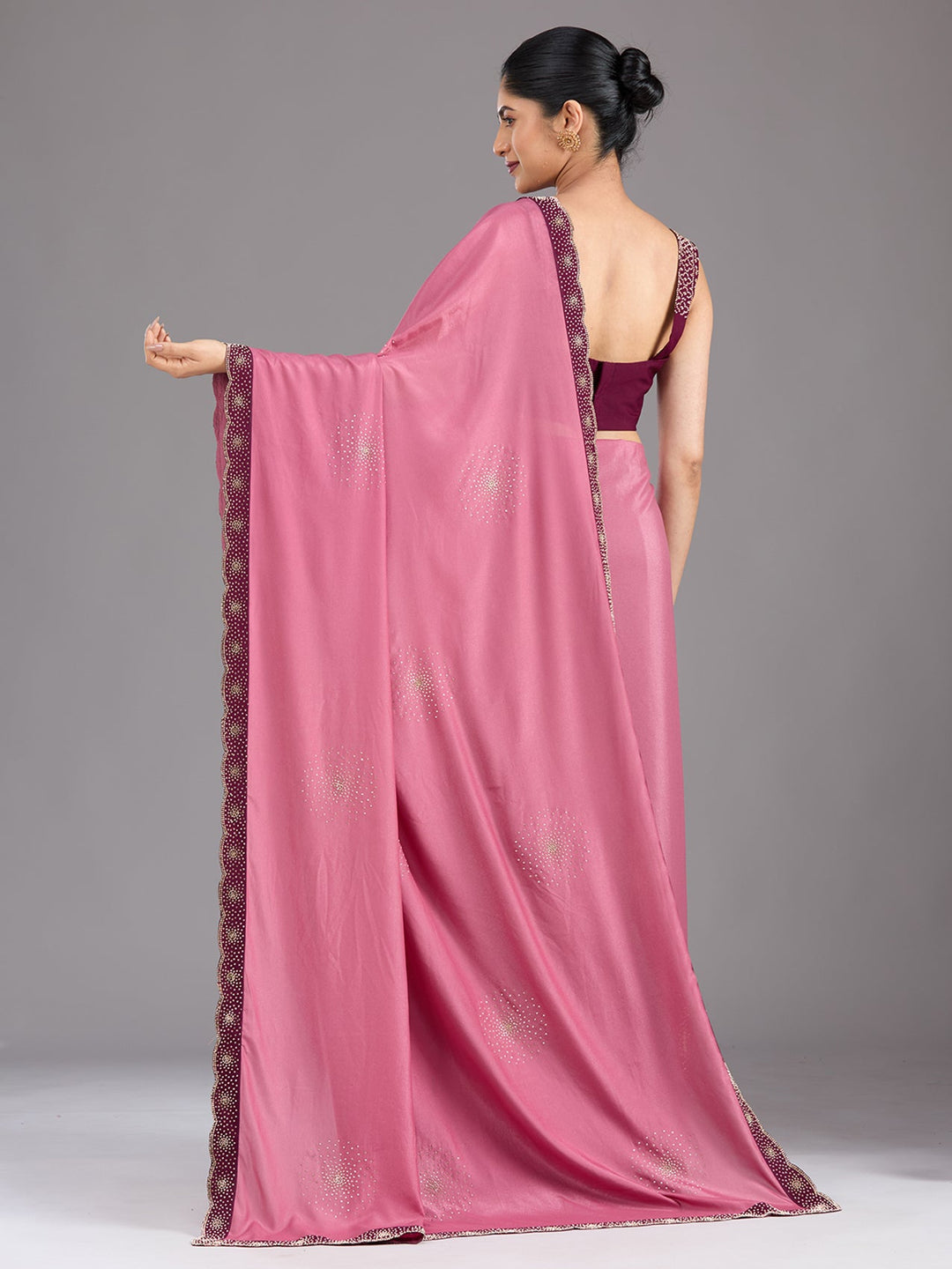 Onion Pink Stonework (Silver) Velvet Saree-Koskii