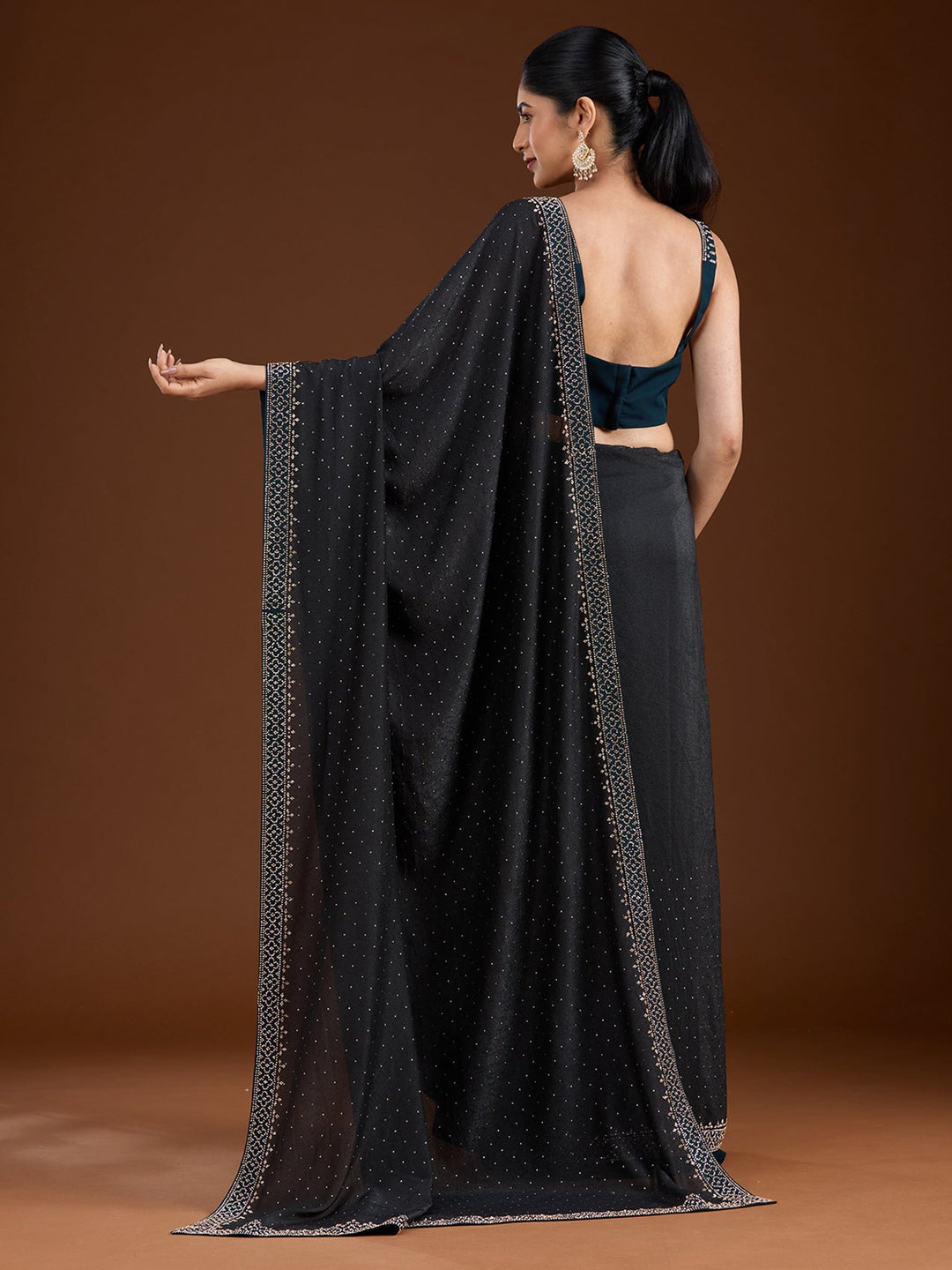 Black Stonework (Silver) Velvet Saree-Koskii