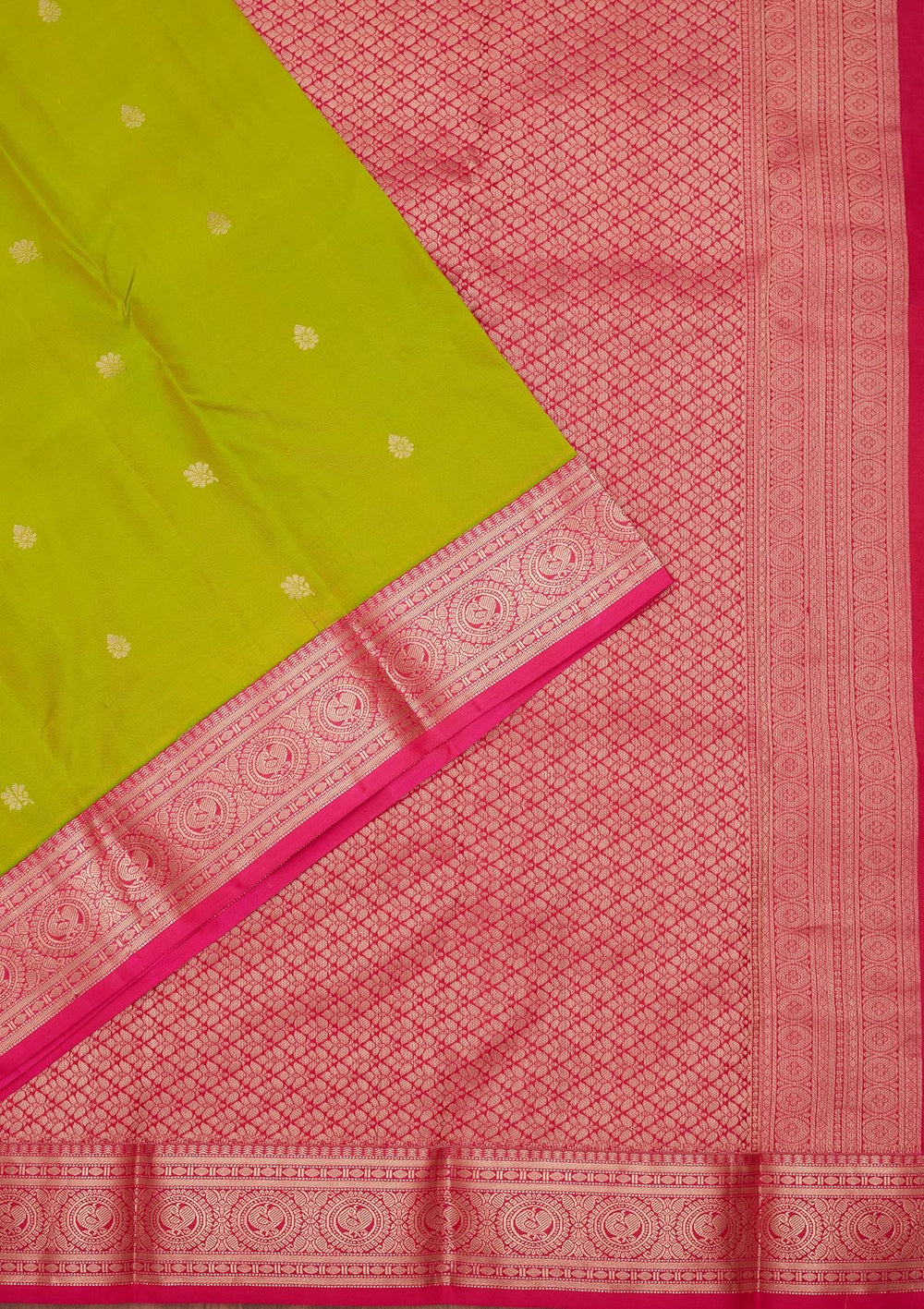 Parrot Green Zariwork Pure Silk Saree-koskii