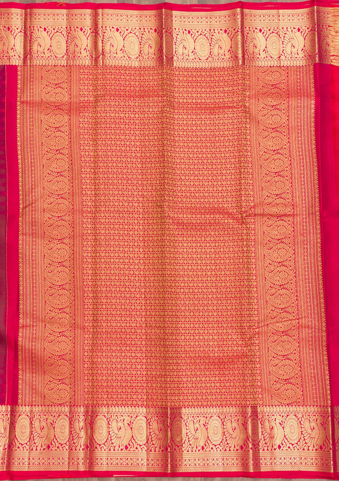 Leaf Green Zariwork Pure Silk Saree-Koskii