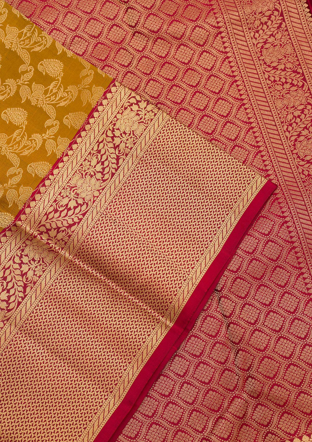 Mehendi Zariwork Pure Silk Saree-Koskii