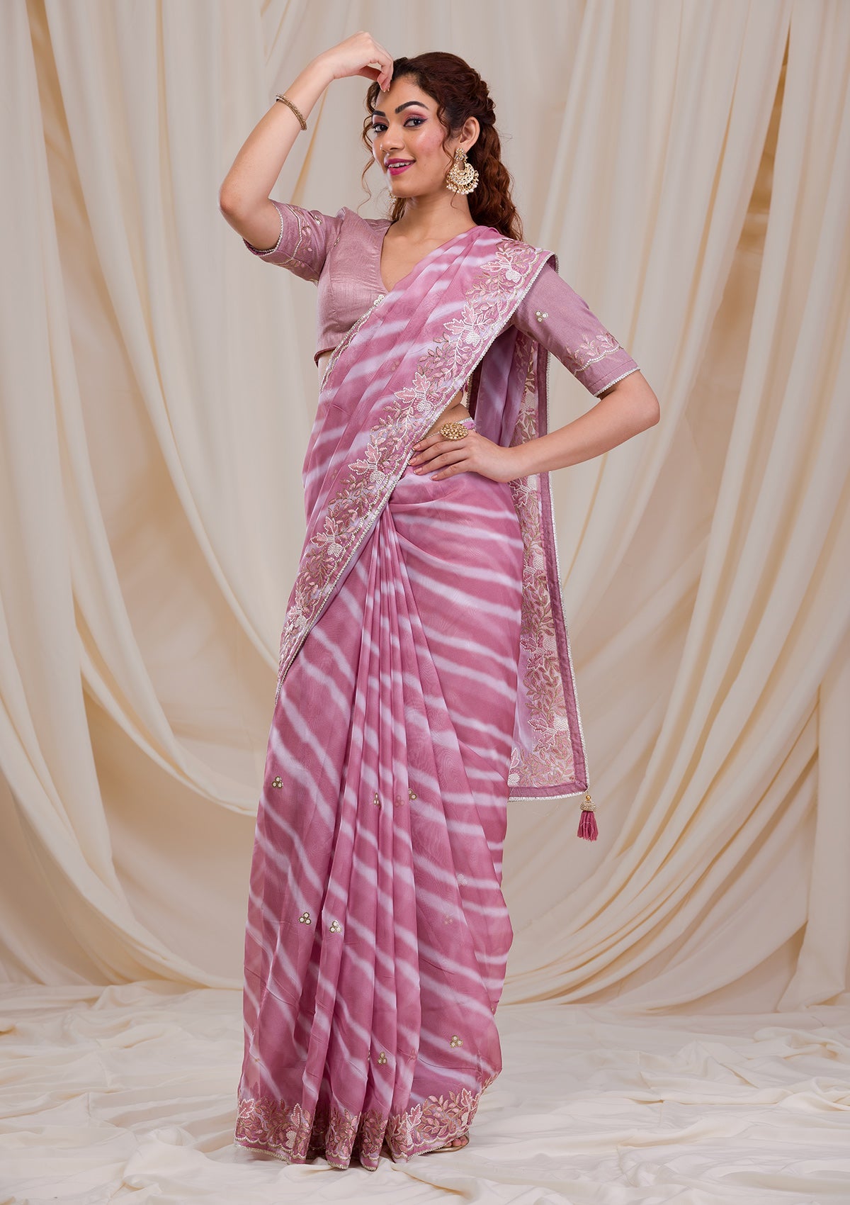 The elegant and delicate onion pink sarees! – Shopzters