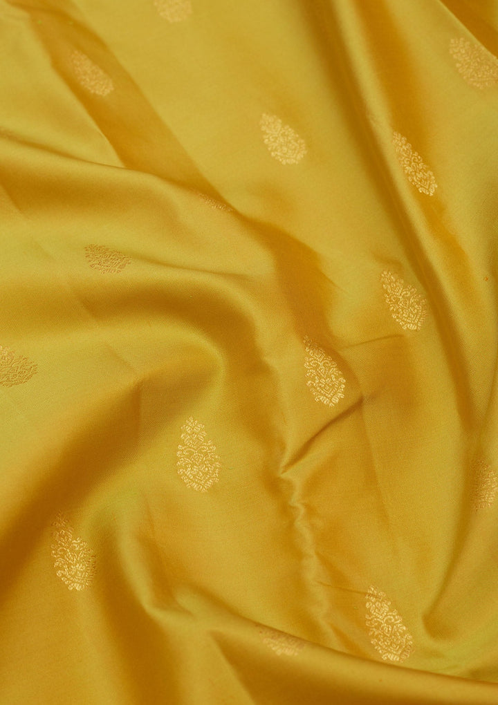 Parrot Green Zariwork Pure Silk Saree-Koskii