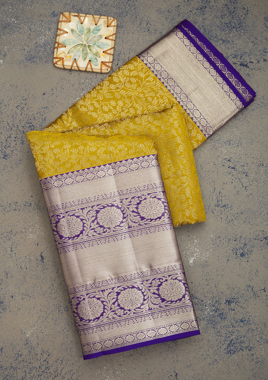 Pista Green Zariwork Pure Silk Saree-Koskii