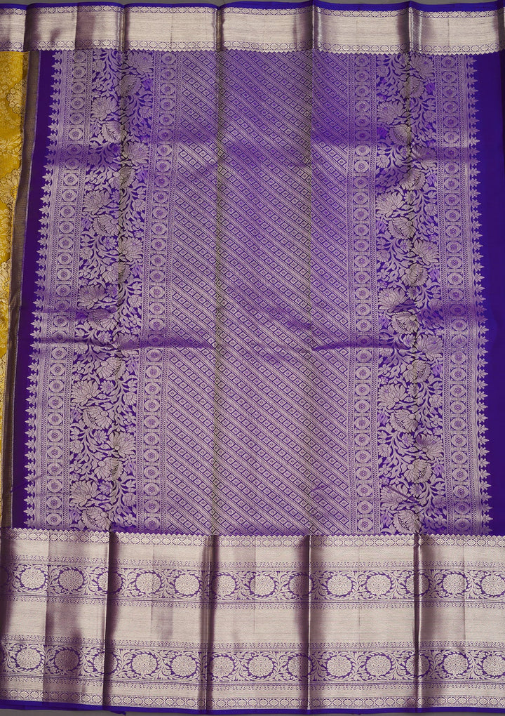 Pista Green Zariwork Pure Silk Saree-Koskii