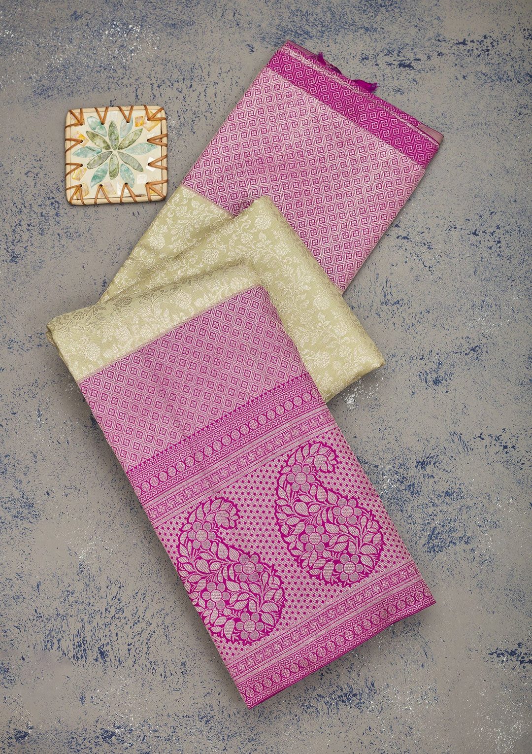 Pista Green Zariwork Pure Silk Saree-Koskii