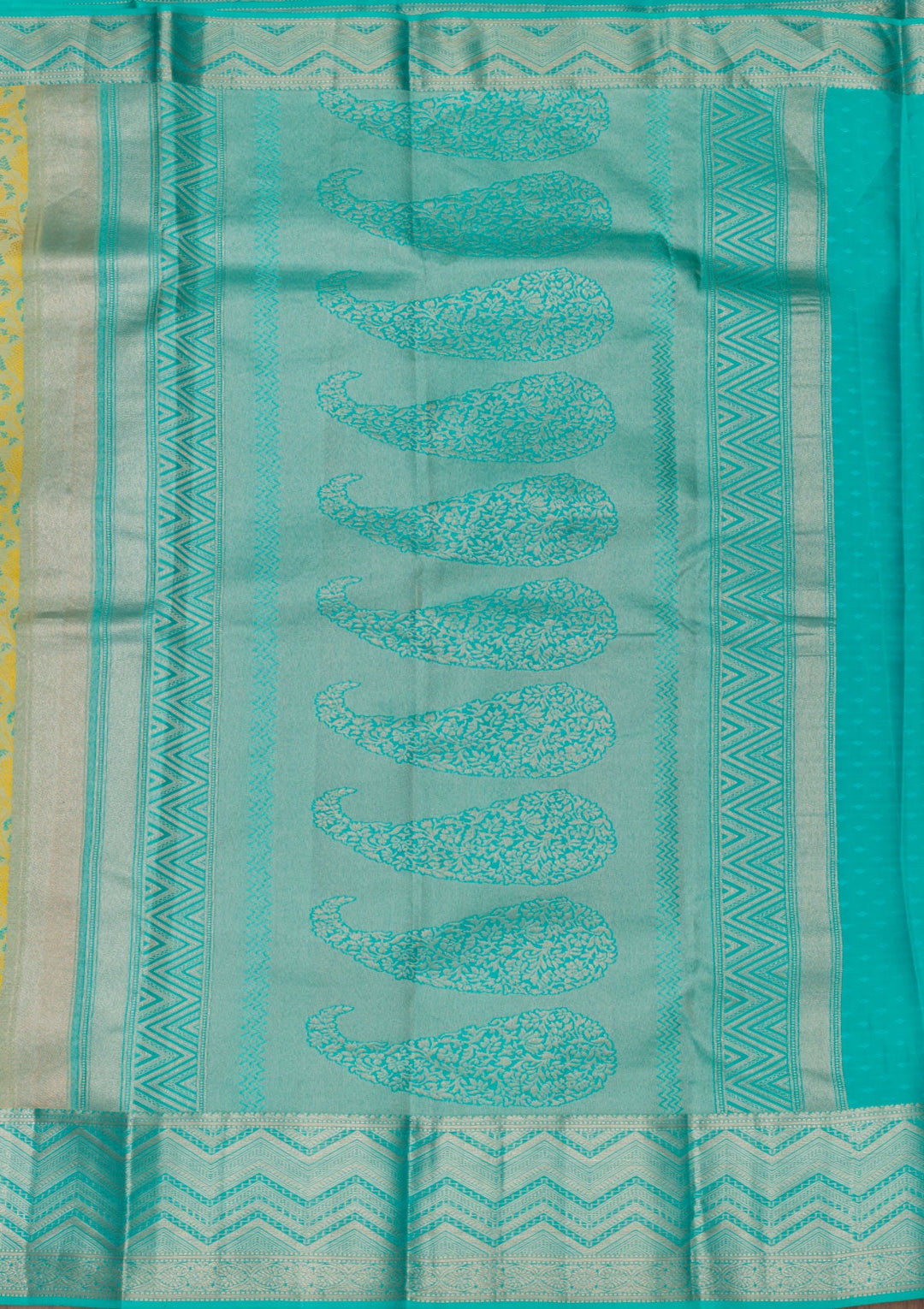 Pista Green Zariwork Pure Silk Saree-Koskii
