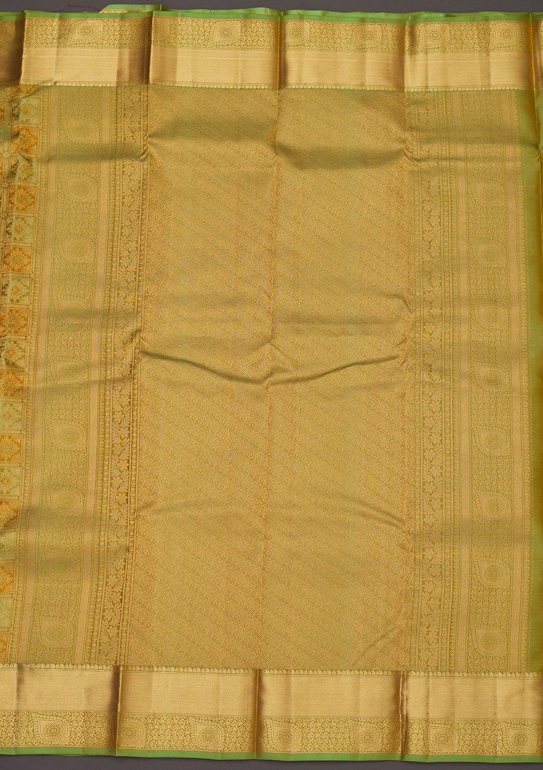 Pista Green Zariwork Pure Silk Saree-Koskii