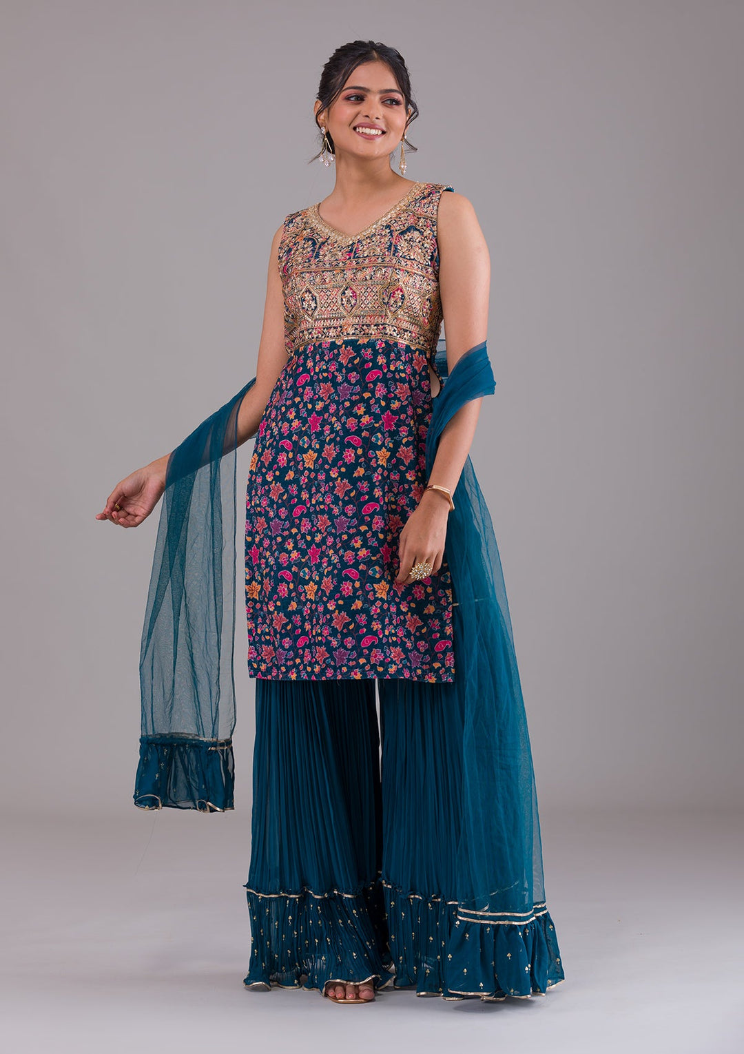 Peacock Blue Zariwork Velvet Salwar_RM-Koskii