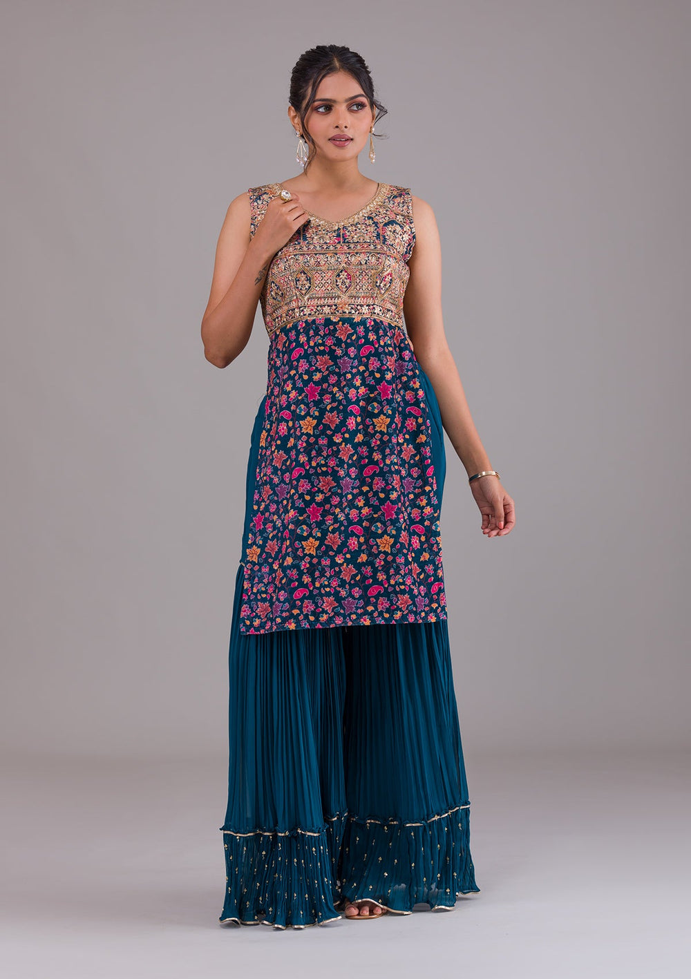 Peacock Blue Zariwork Velvet Salwar_RM-Koskii