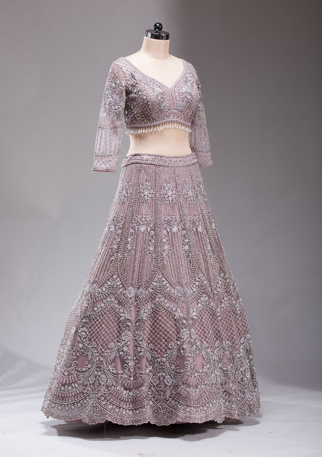Mauve Silver Stonework Net Readymade Lehenga-koskii