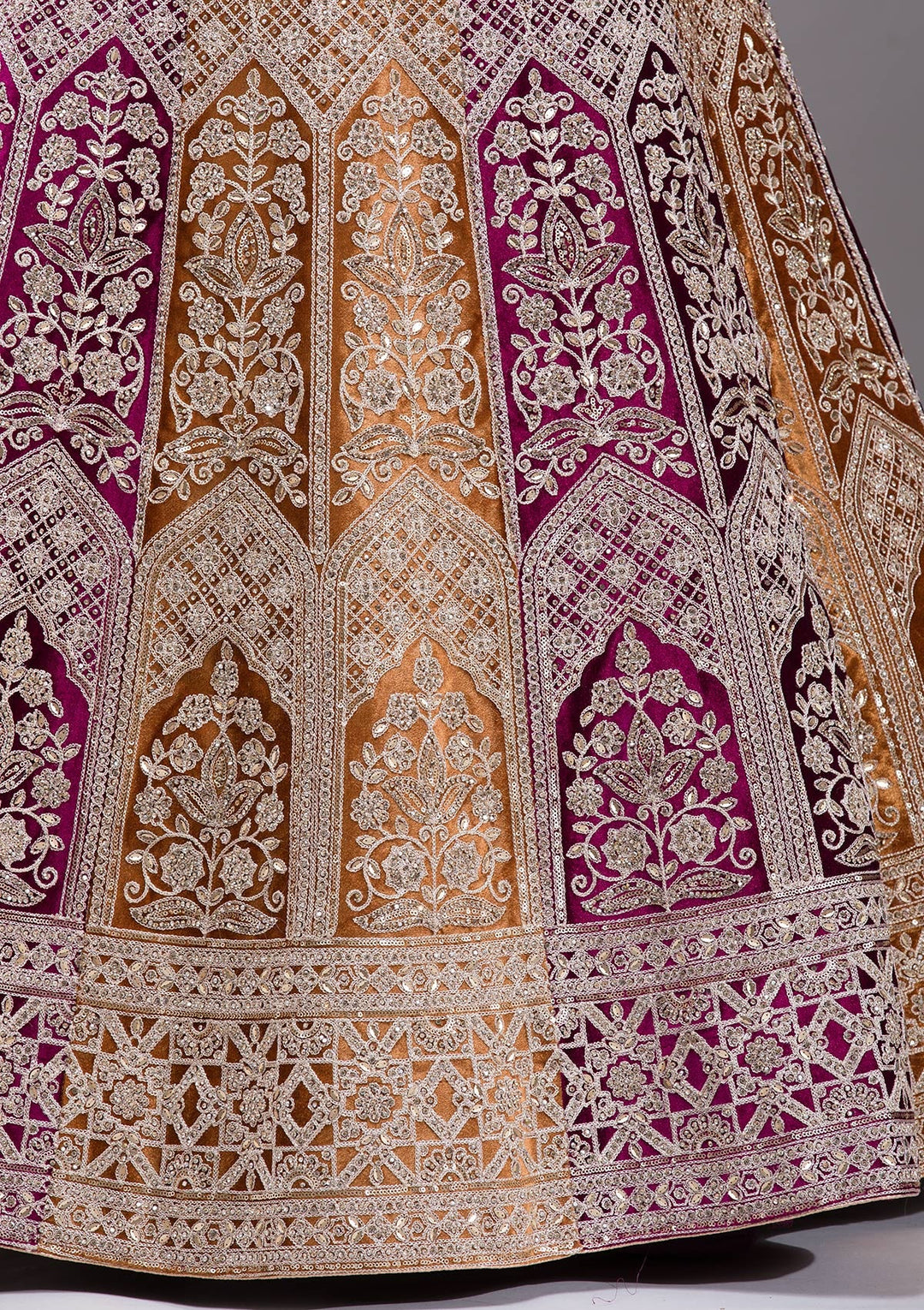 Wine Sequins Velvet Readymade Lehenga-koskii
