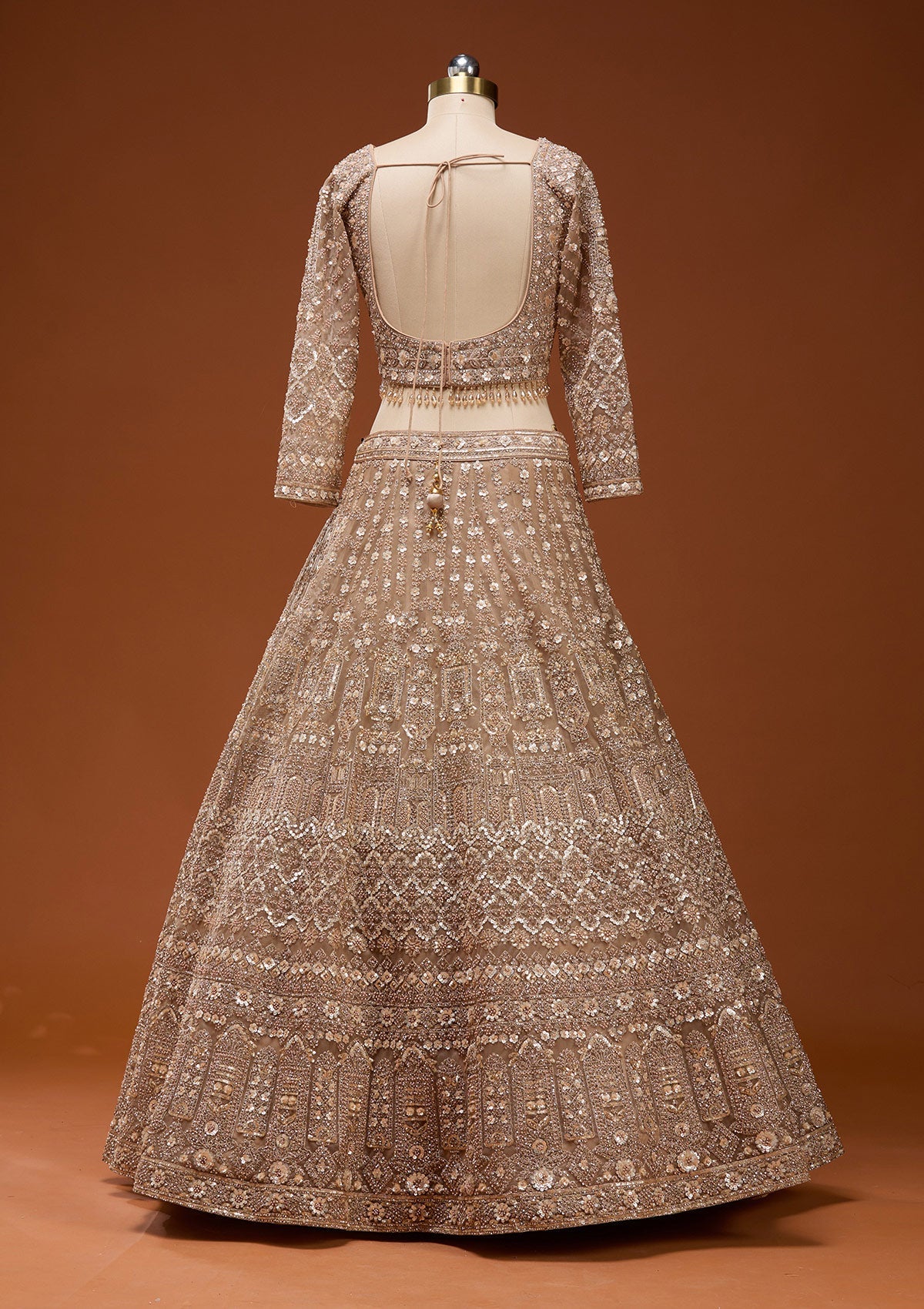 Beige Zariwork (Gold) Net Readymade Lehenga_Koskii