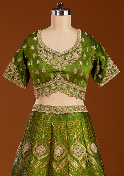 Parrot Green Zariwork Banarasi Readymade Lehenga-koskii