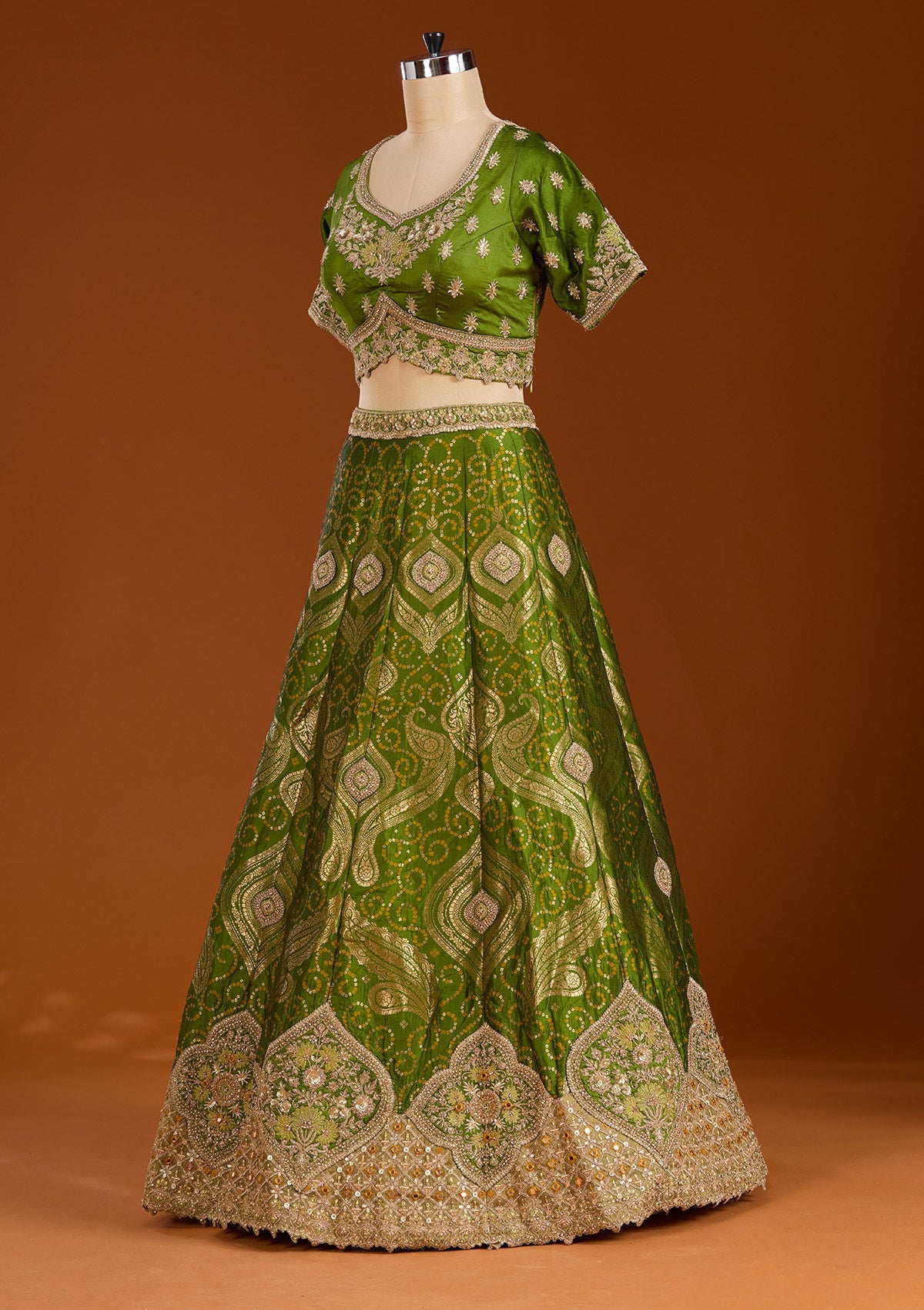 Parrot Green Zariwork Banarasi Readymade Lehenga-koskii