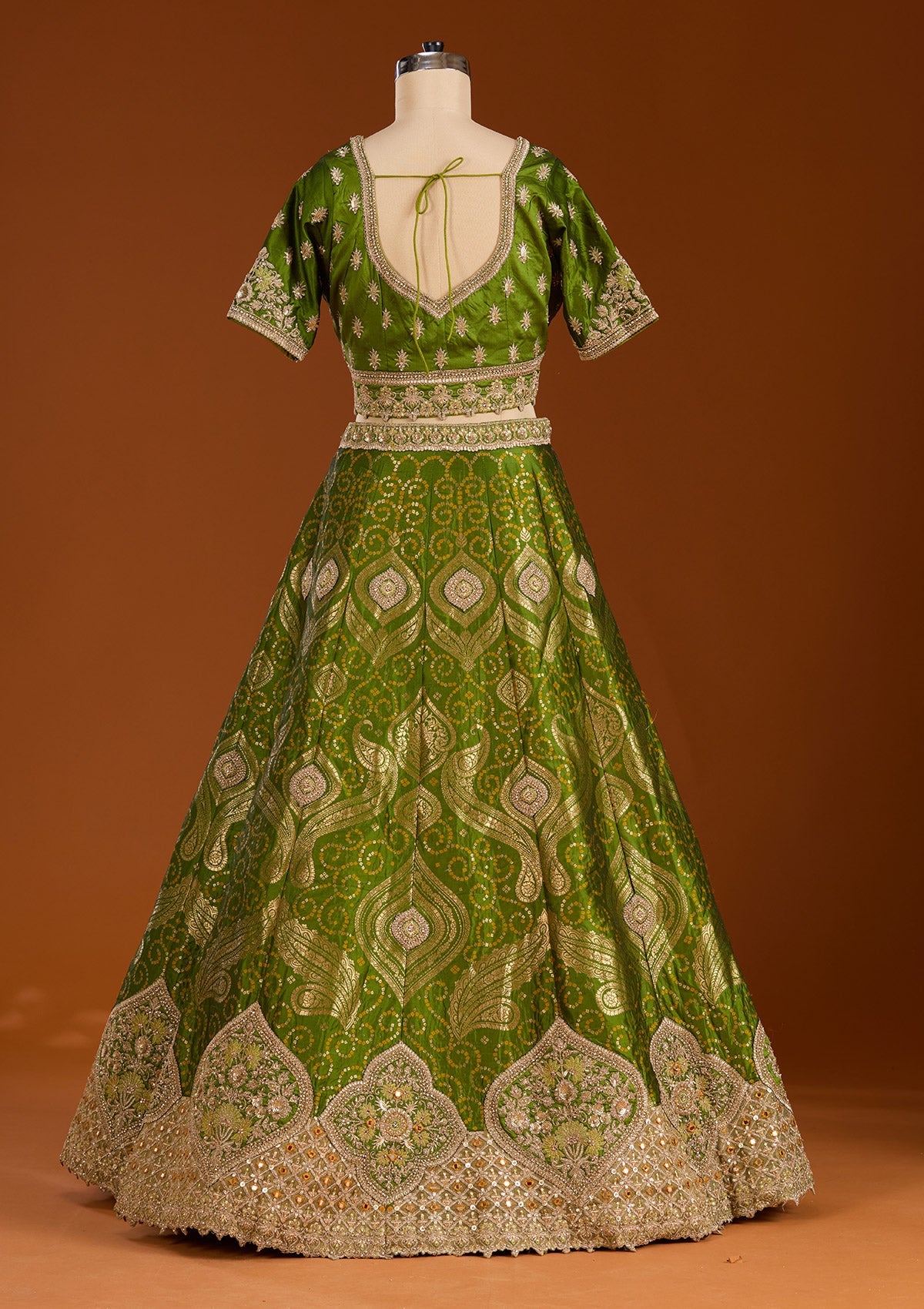 Parrot Green Zariwork Banarasi Readymade Lehenga-koskii