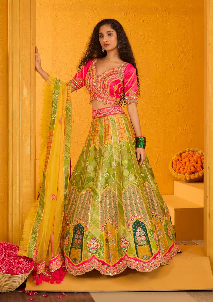Parrot Green Zariwork Banarasi Readymade Lehenga-Koskii