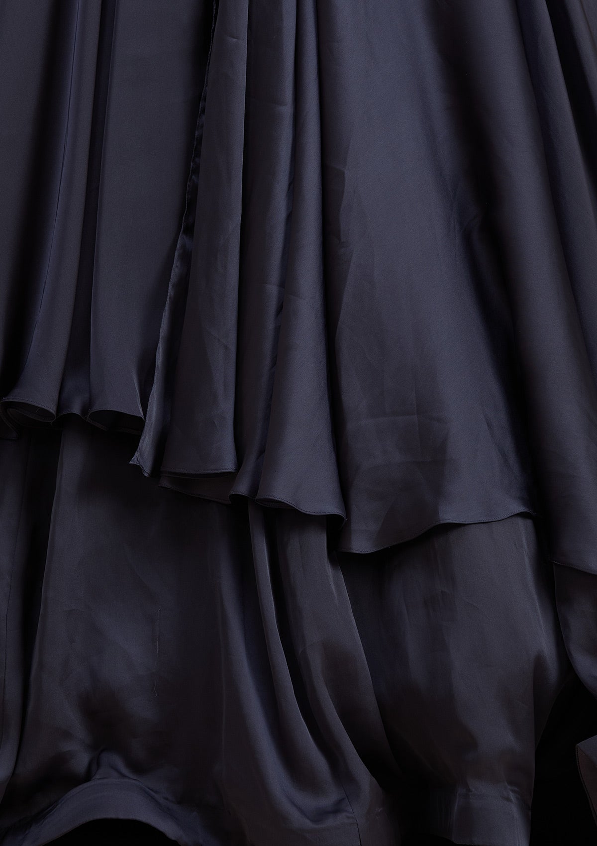 Grey Sequins Satin Gown-koskii