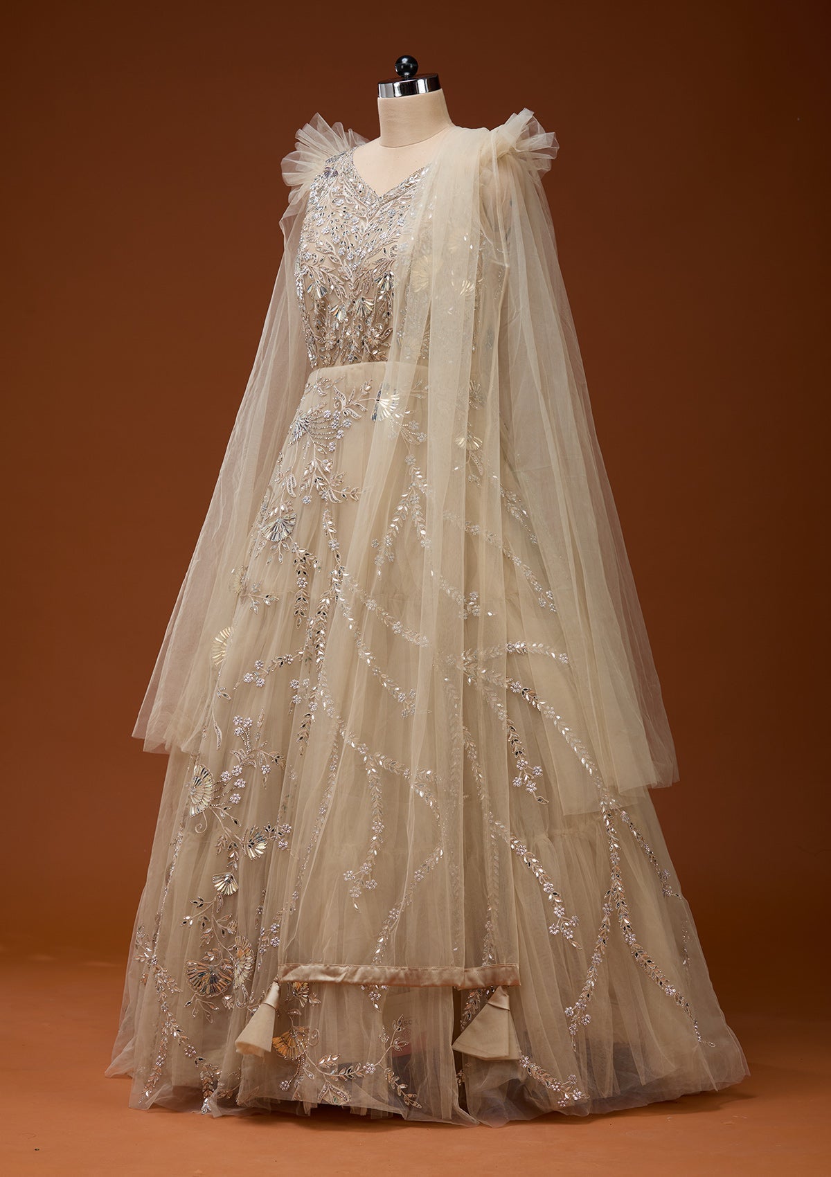 Gold Silver Stonework Net Gown_Koskii