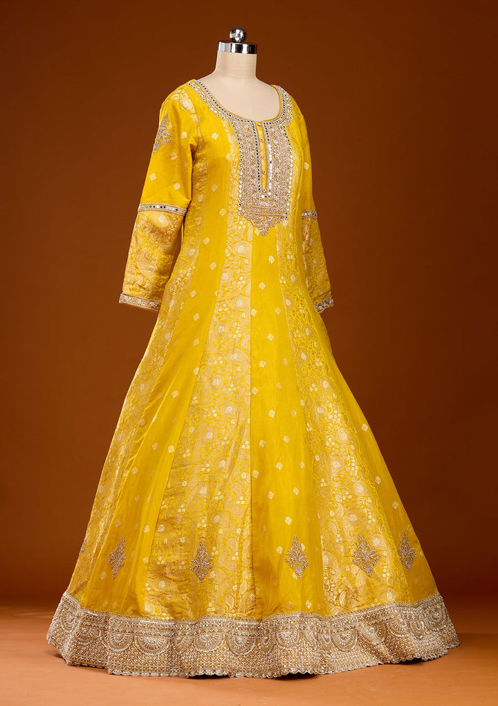Yellow Zariwork Banarasi Gown
