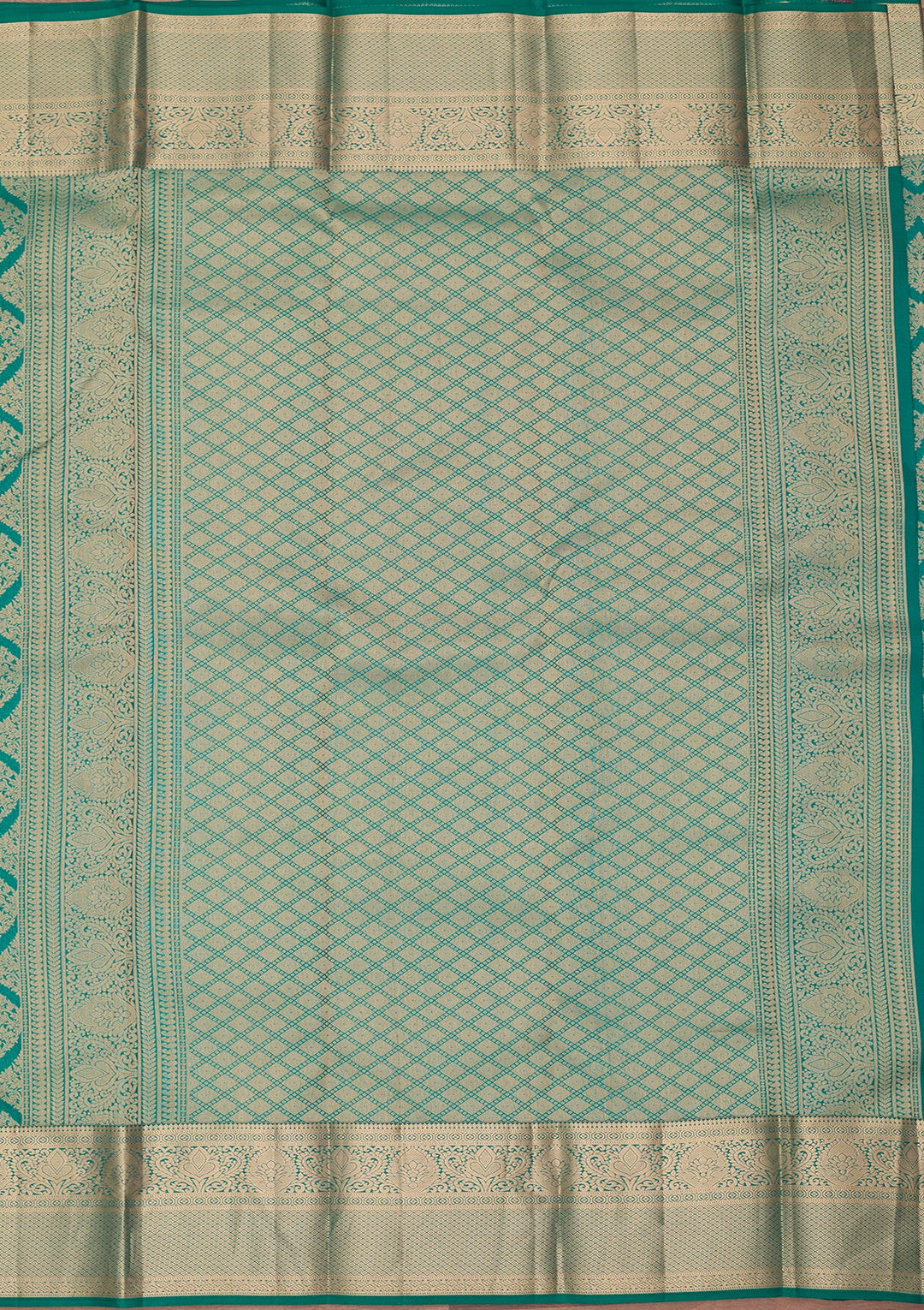 Peacock Green Zariwork (Gold) Pure Silk Saree