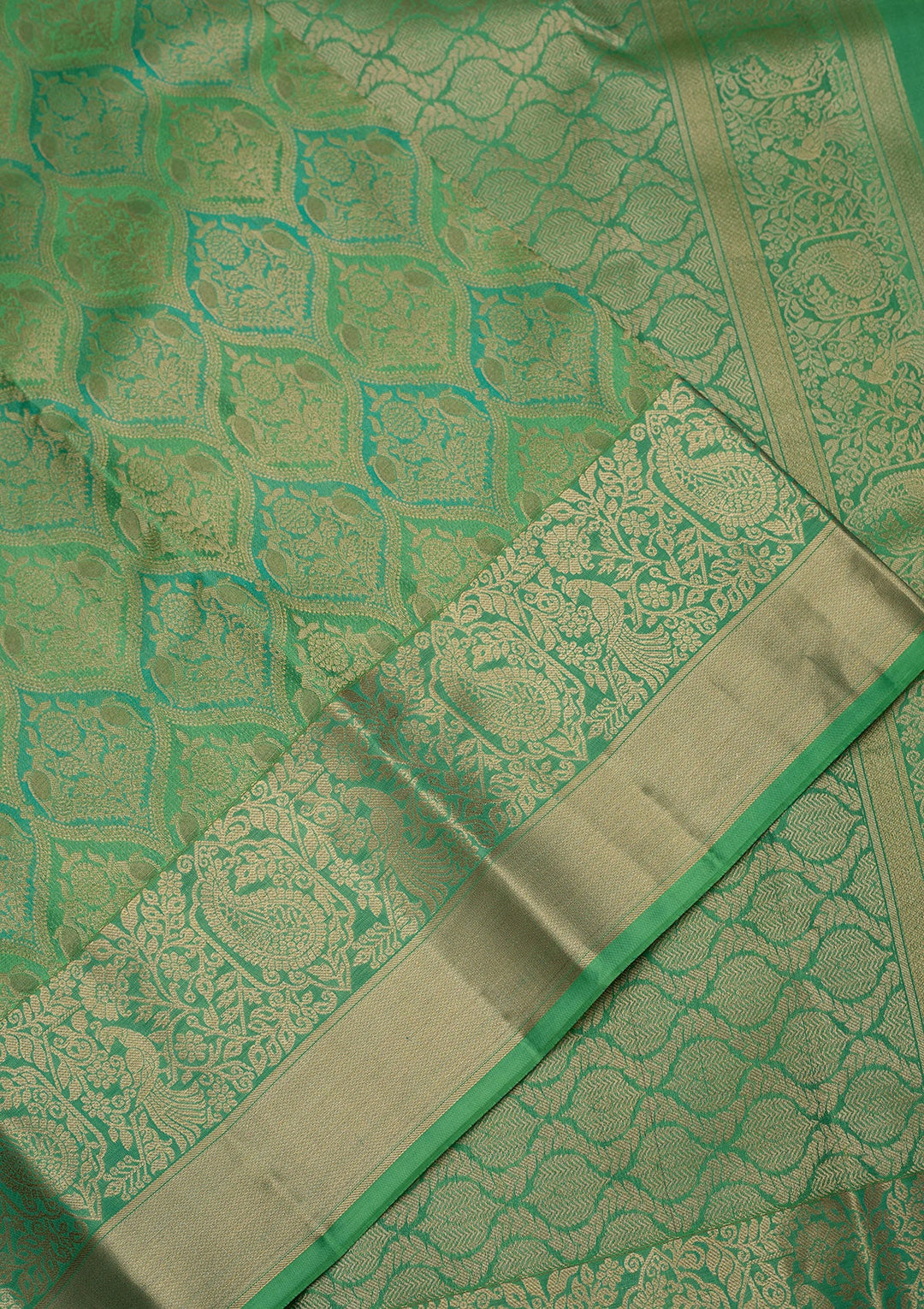 Parrot Green Zariwork Pure Silk Saree-Koskii