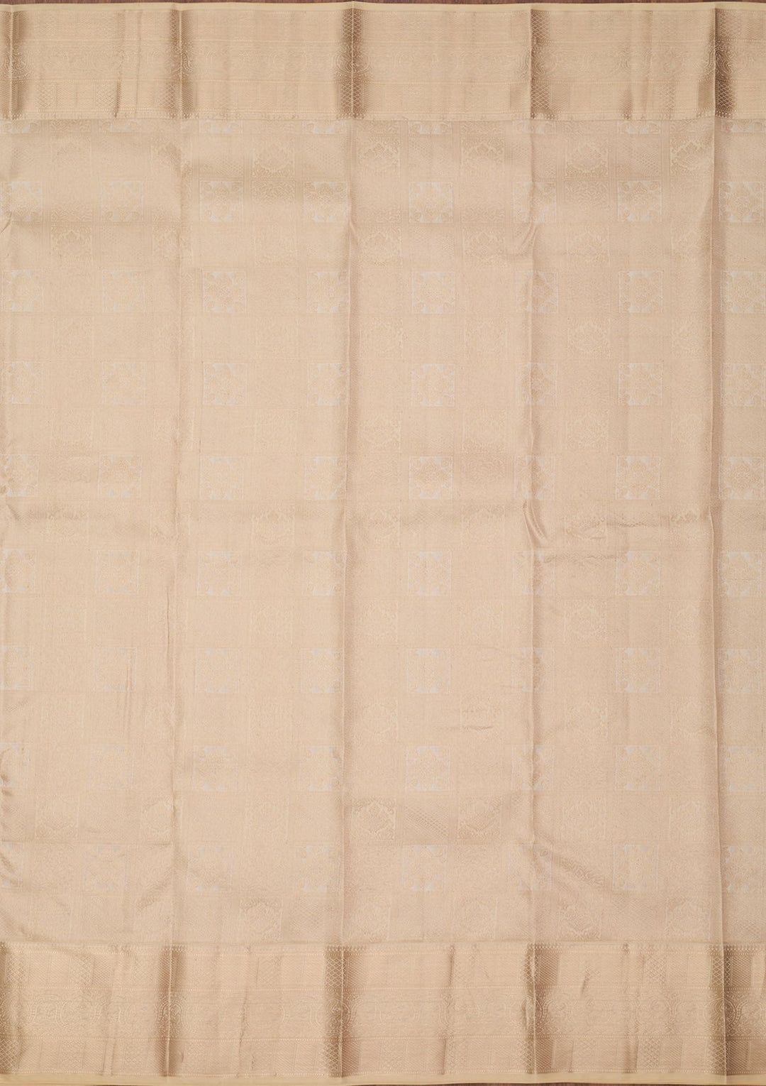 Cream Zariwork (Silver) Silk Silk_Saree