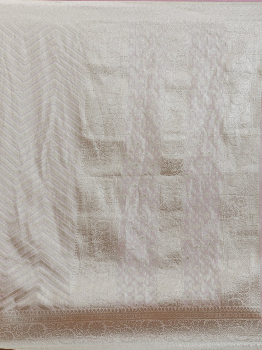 Off White Zariwork Georgette Saree-Koskii