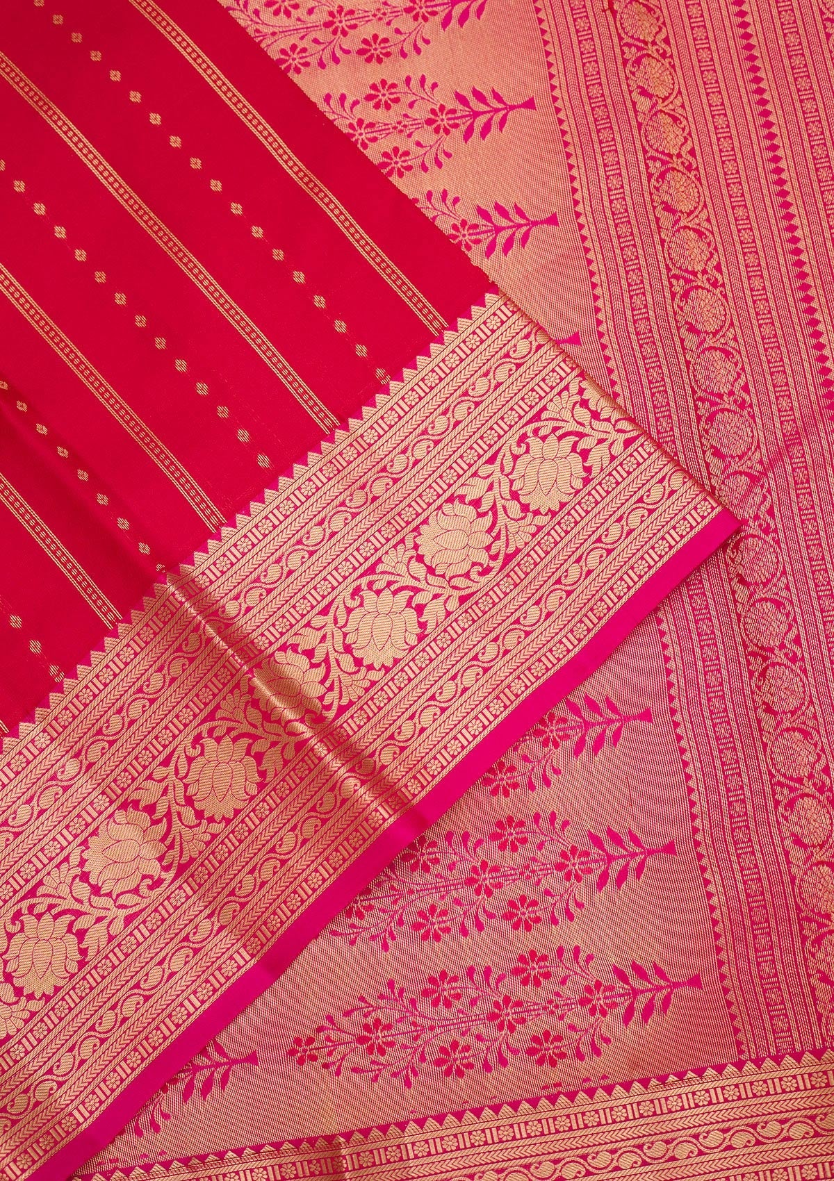 Red Zariwork Pure Silk Saree-Koskii