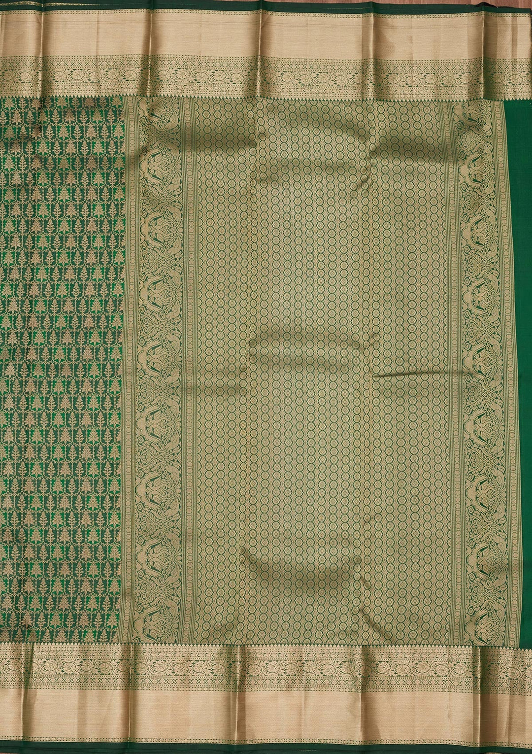 Bottle Green Zariwork Pure Silk Saree-koskii