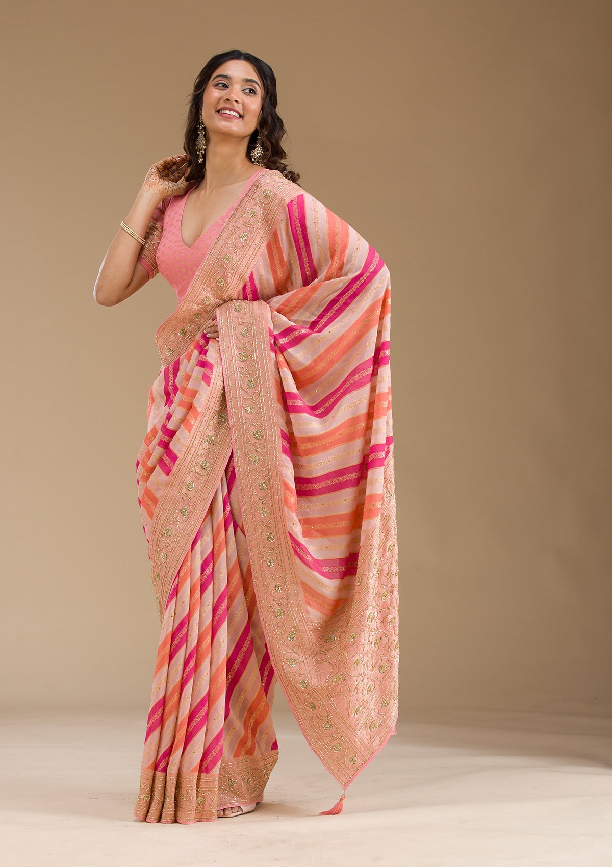 Pink Plain Georgette Saree-Koskii