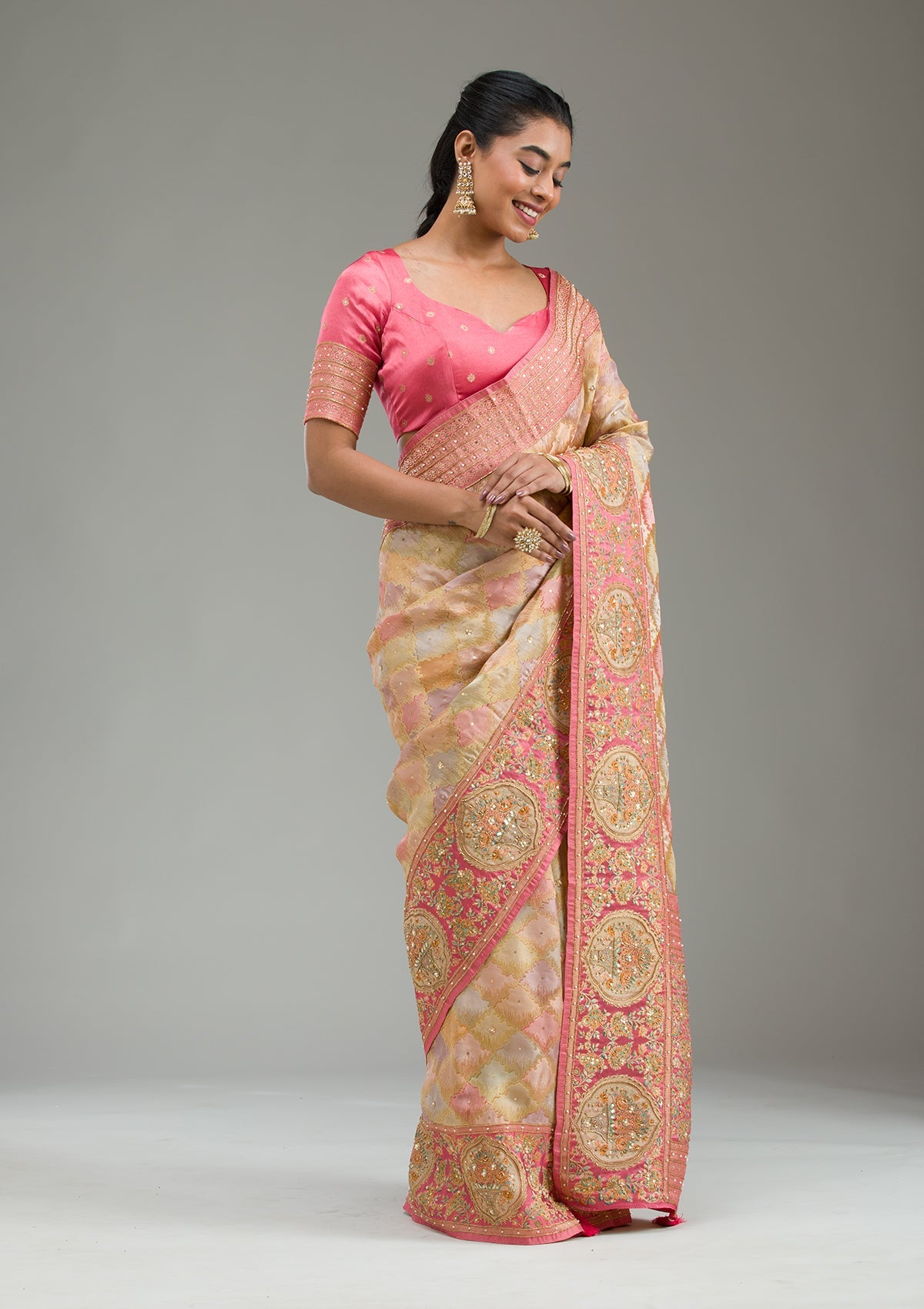 Pink Plain Art Silk Saree-Koskii