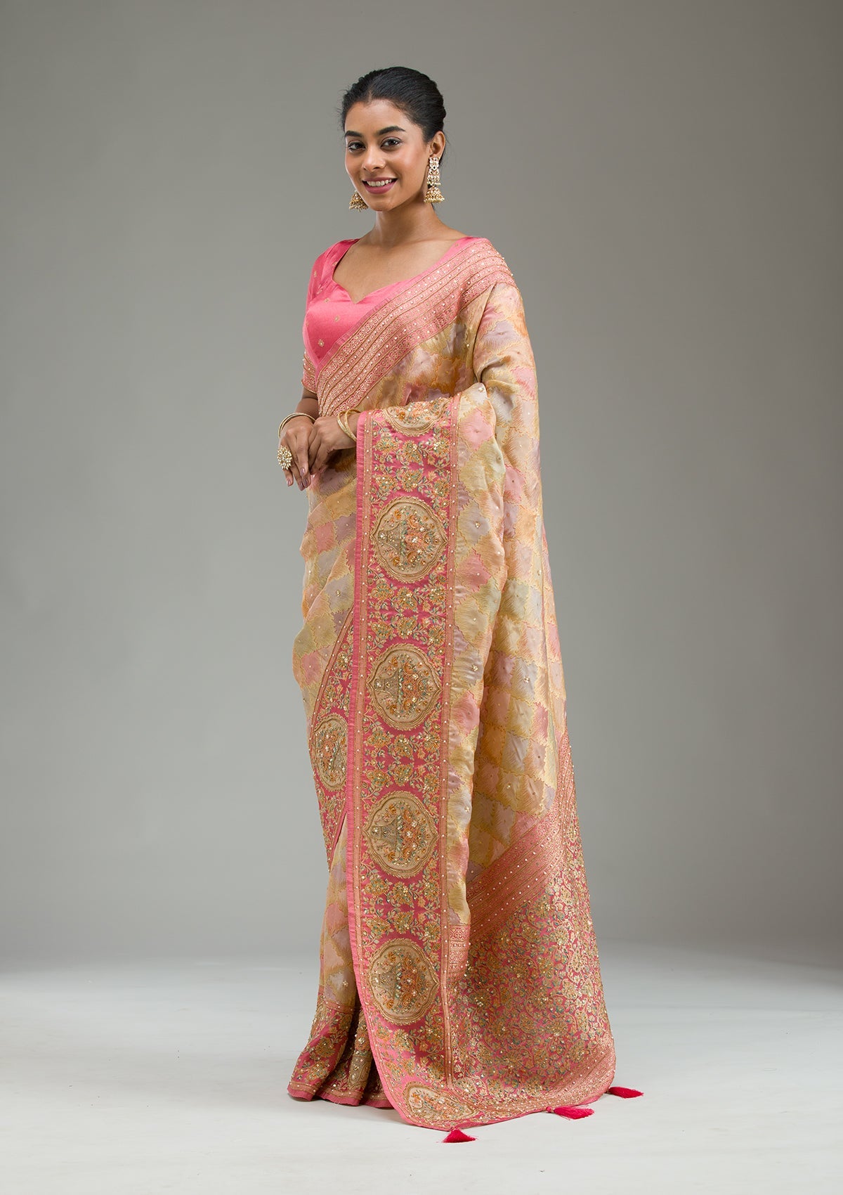 Pink Plain Art Silk Saree-Koskii