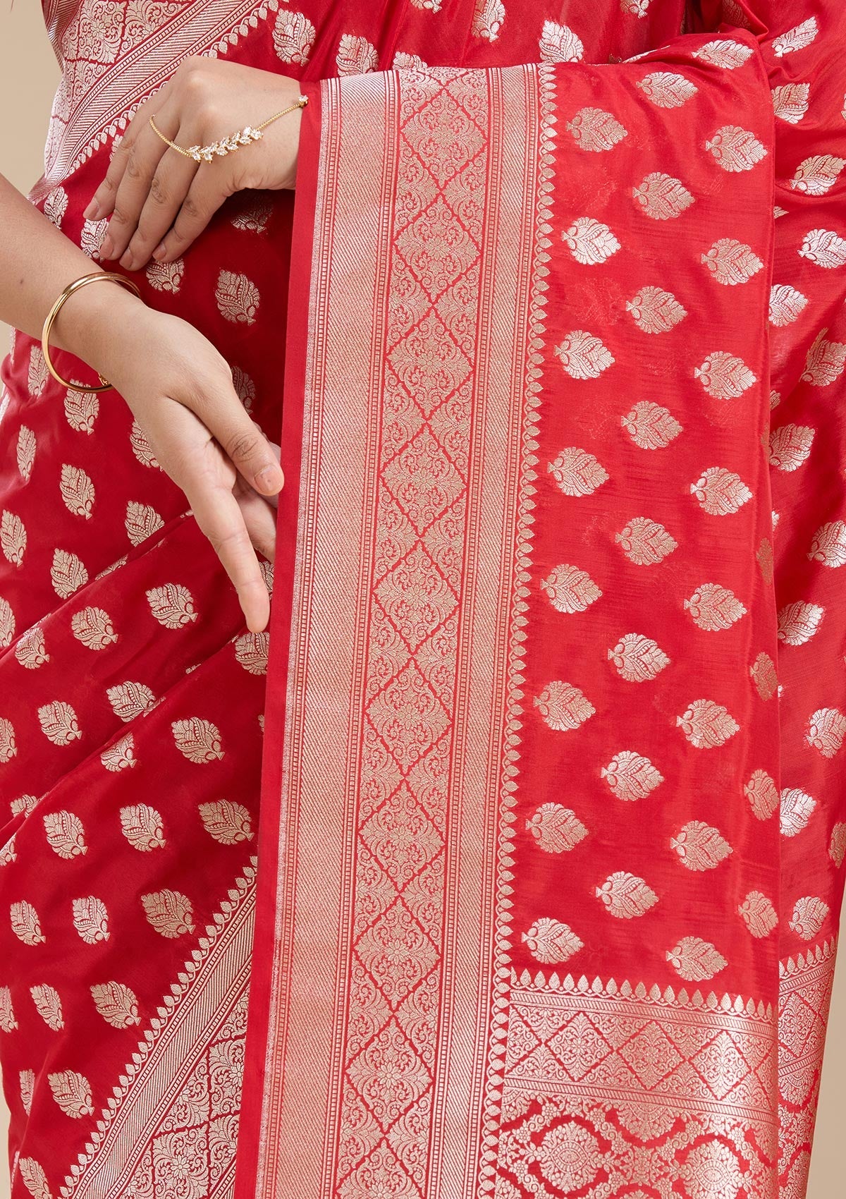 Red Zariwork (Gold) Silk Saree-koskii