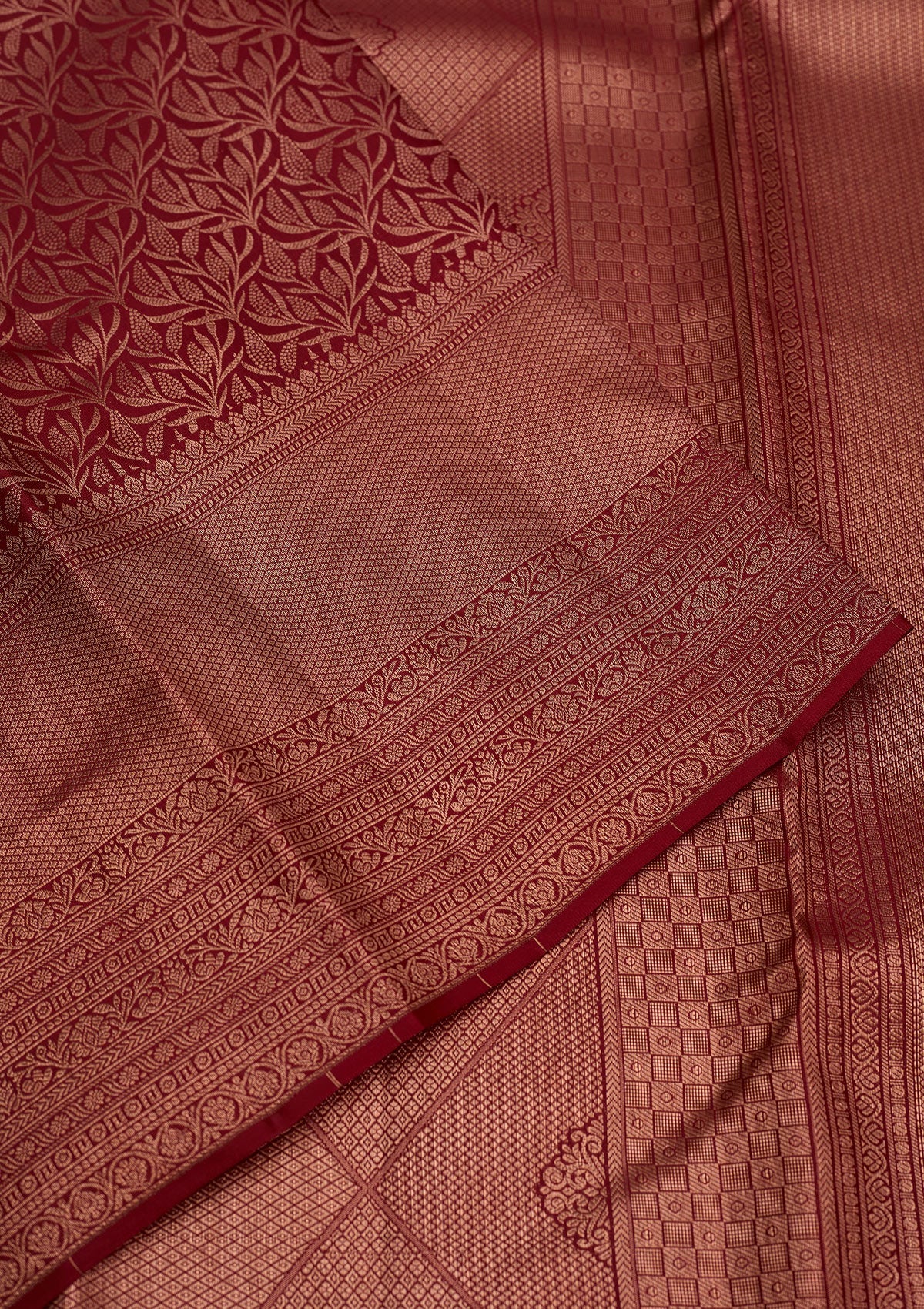 Maroon Zariwork Pure Silk Saree-Koskii
