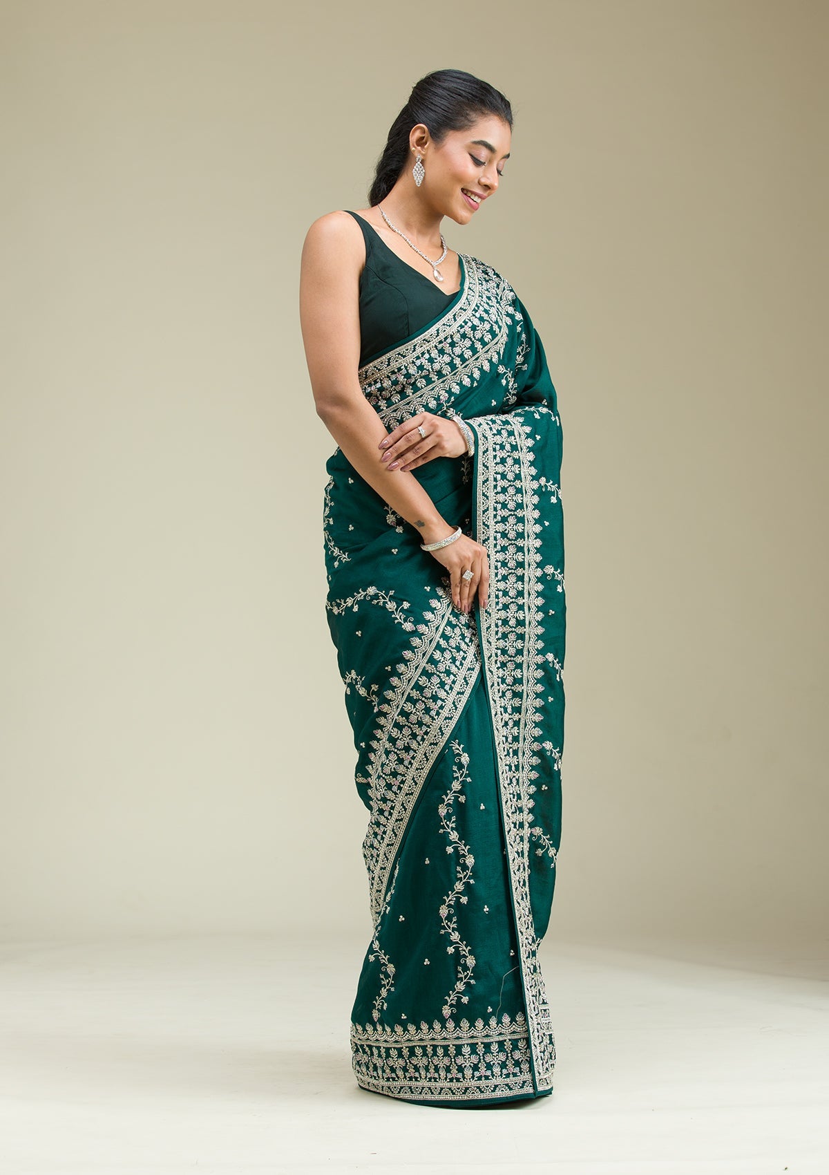 Bottle Green Threadwork Silk Saree-Koskii