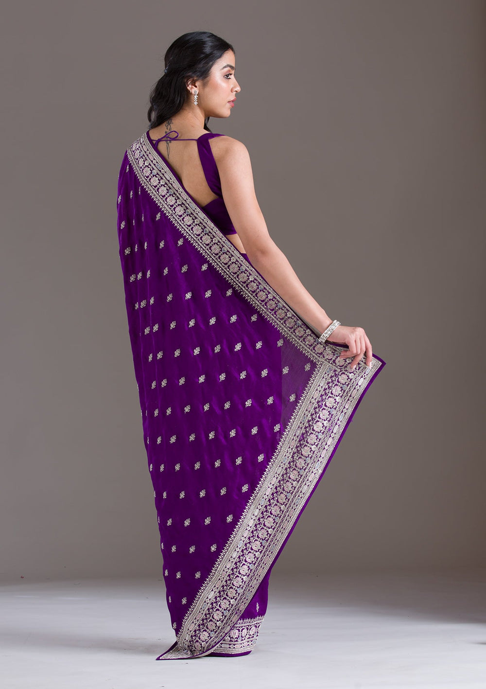 Purple Threadwork Silk Saree-Koskii