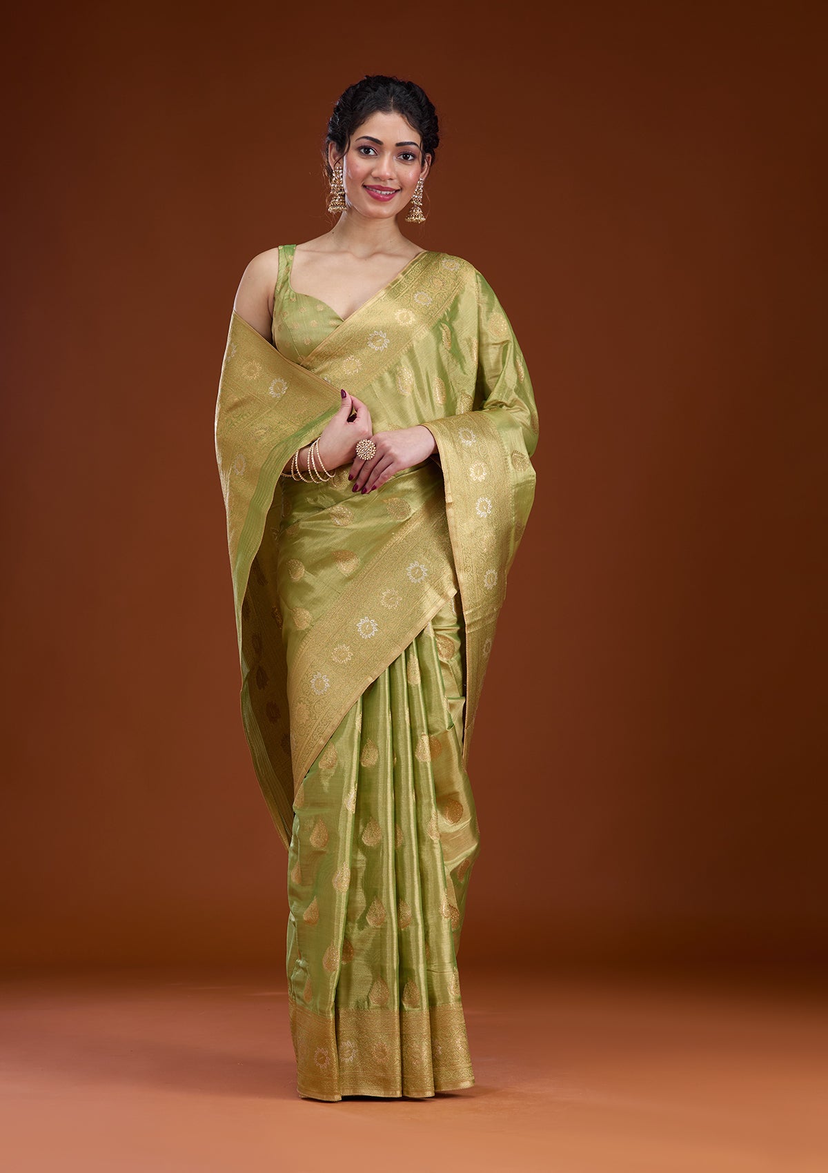 Leaf Green Zariwork Tissue Saree