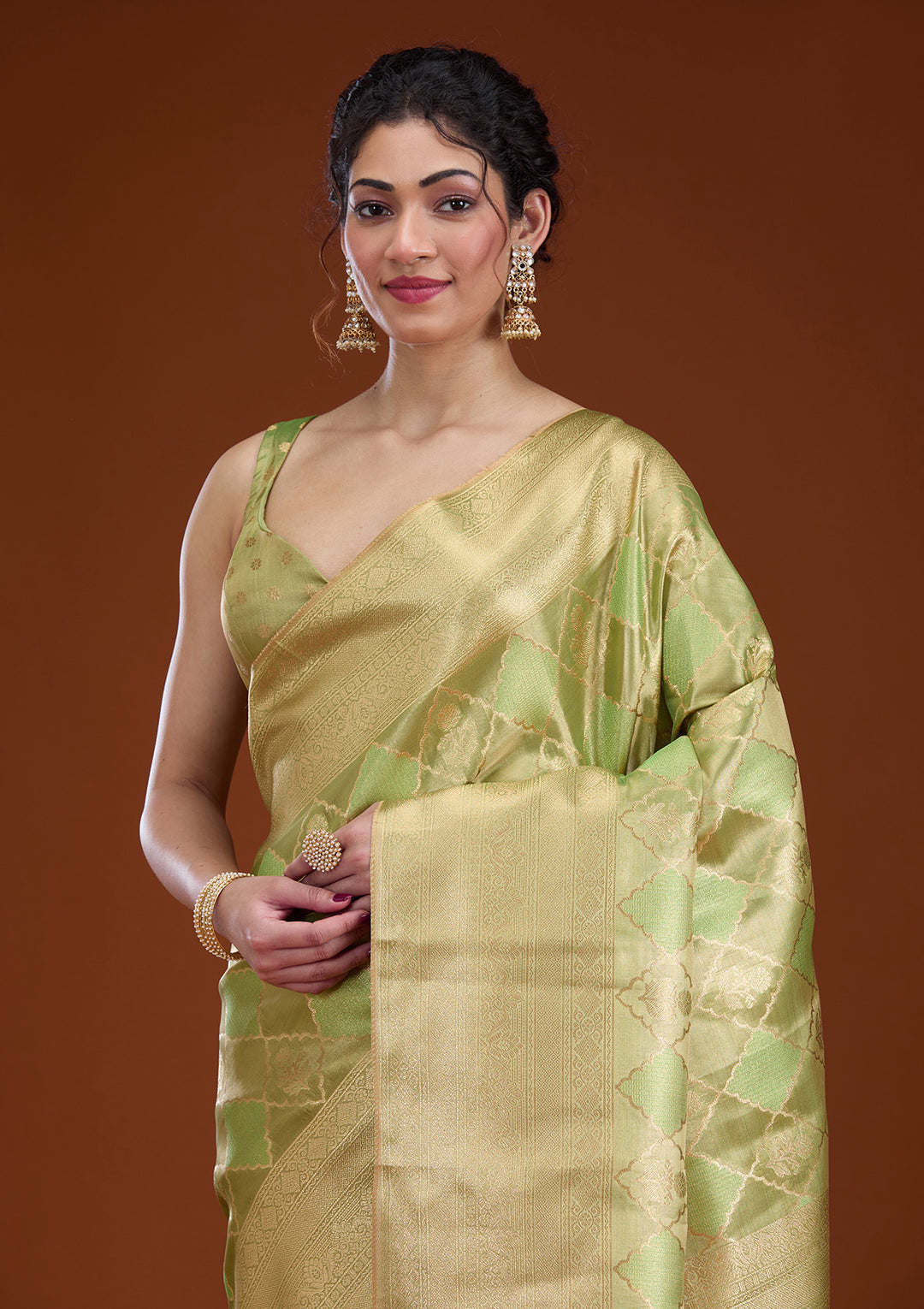 Leaf Green Zariwork Tissue Saree