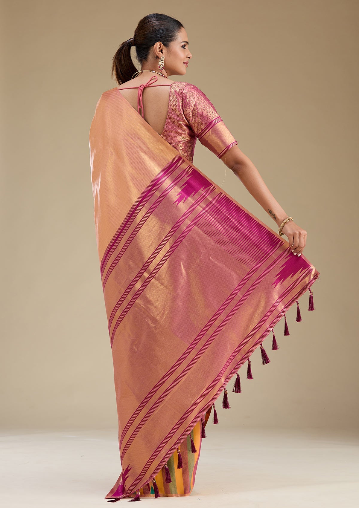 Peacock Green Zariwork Tissue Saree-Koskii